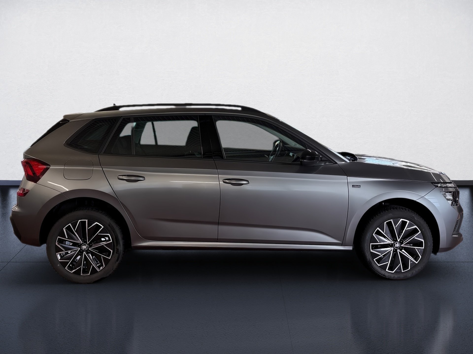 Kamiq 1.0 TSI Tour DSG Navi ACC LED RFK Smartlink