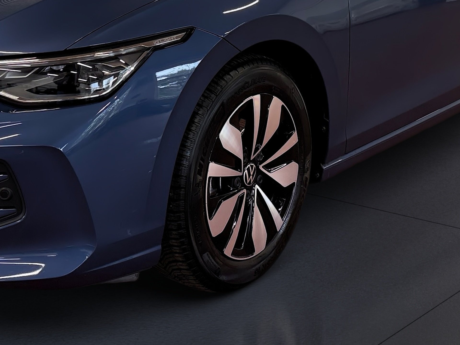 Golf 1.5 eTSI Goal DSG Matrix AHK Navi ACC RFK