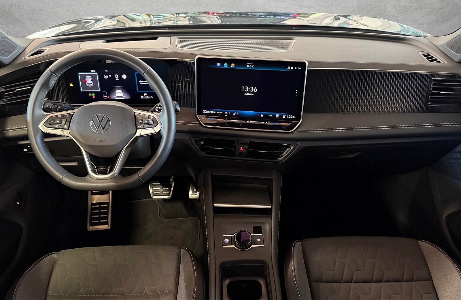 Tiguan 2.0 TDI Goal DSG HD-Matrix AHK HuD Navi ACC 360°