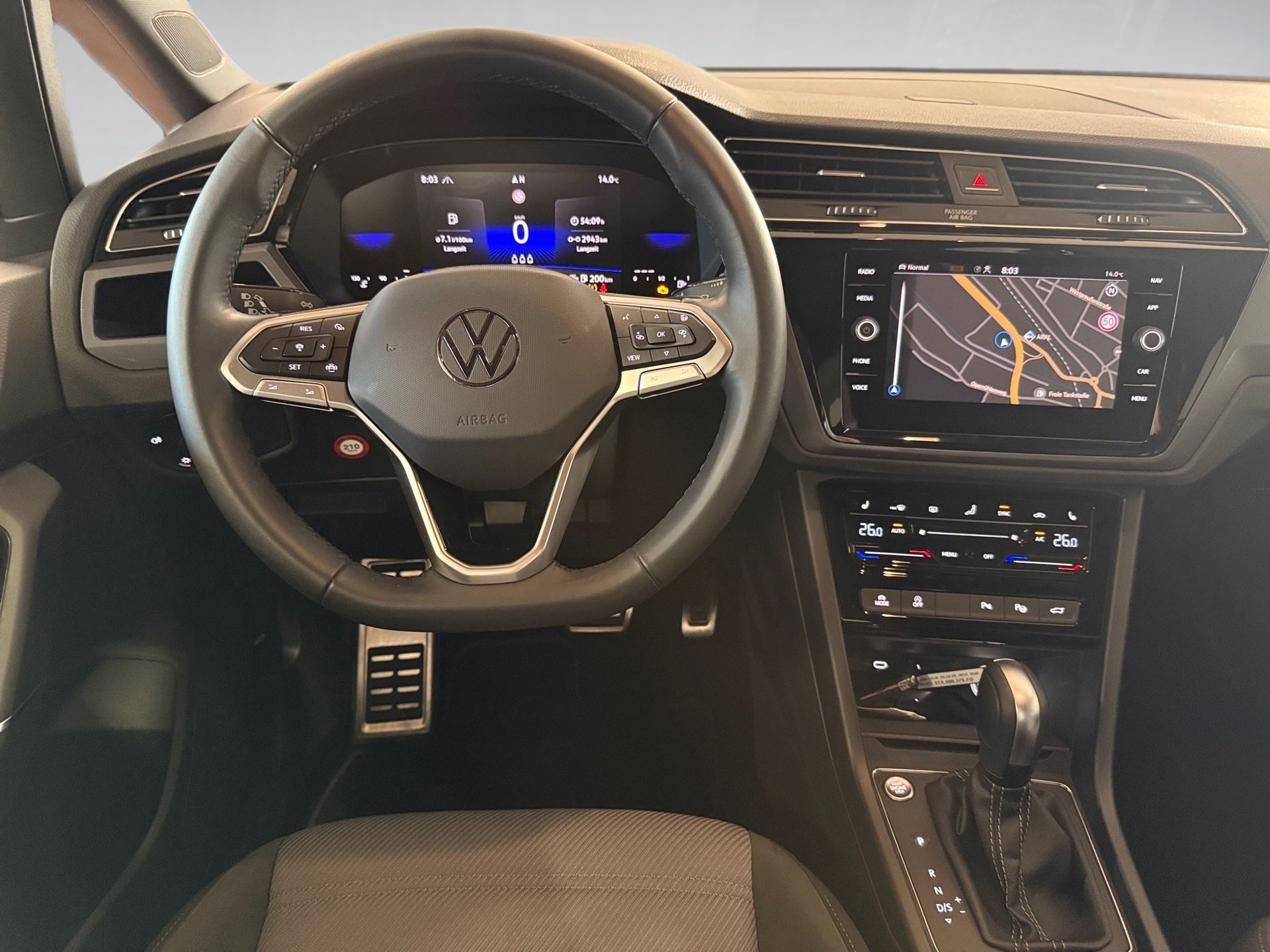 Touran 1.5 TSI R-Line BlackStyle DSG LED Navi ACC