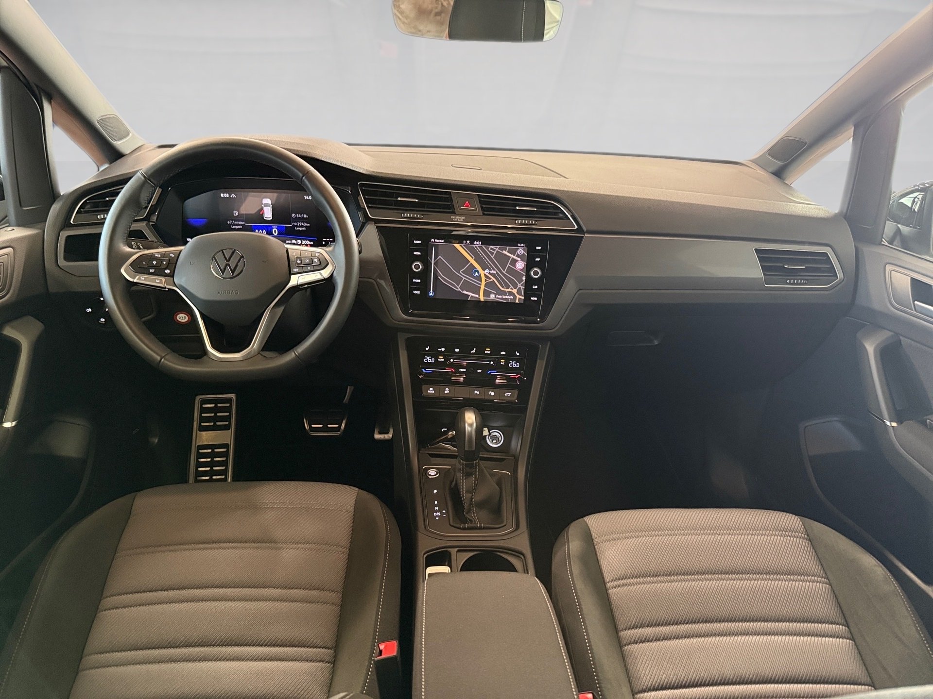 Touran 1.5 TSI R-Line BlackStyle DSG LED Navi ACC