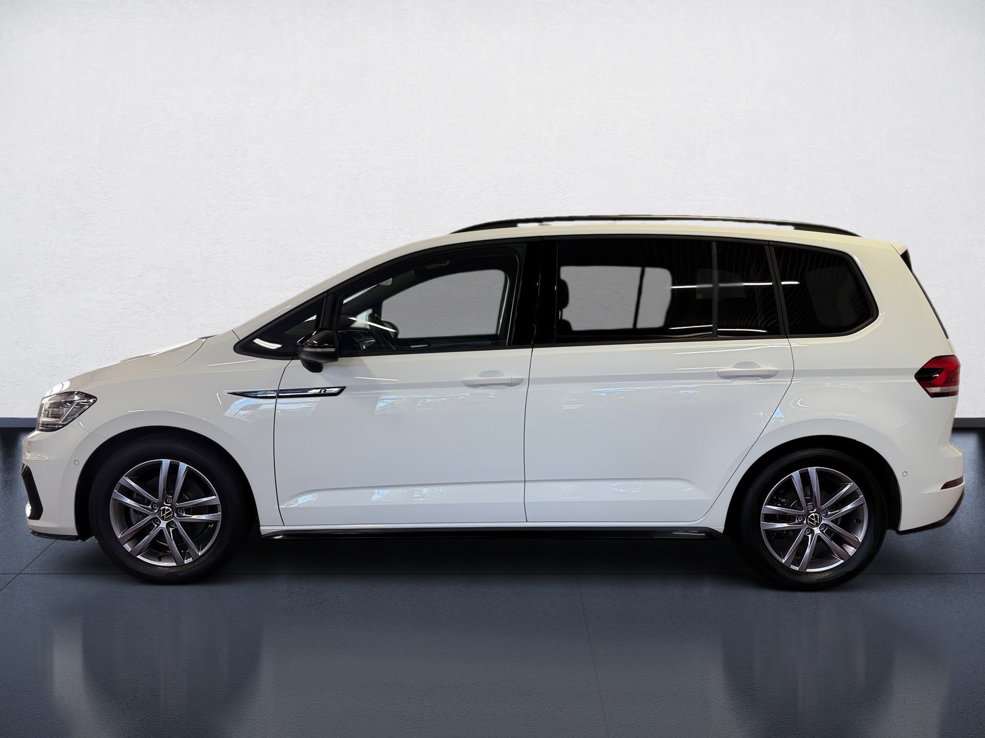 Touran 1.5 TSI R-Line BlackStyle DSG LED Navi ACC