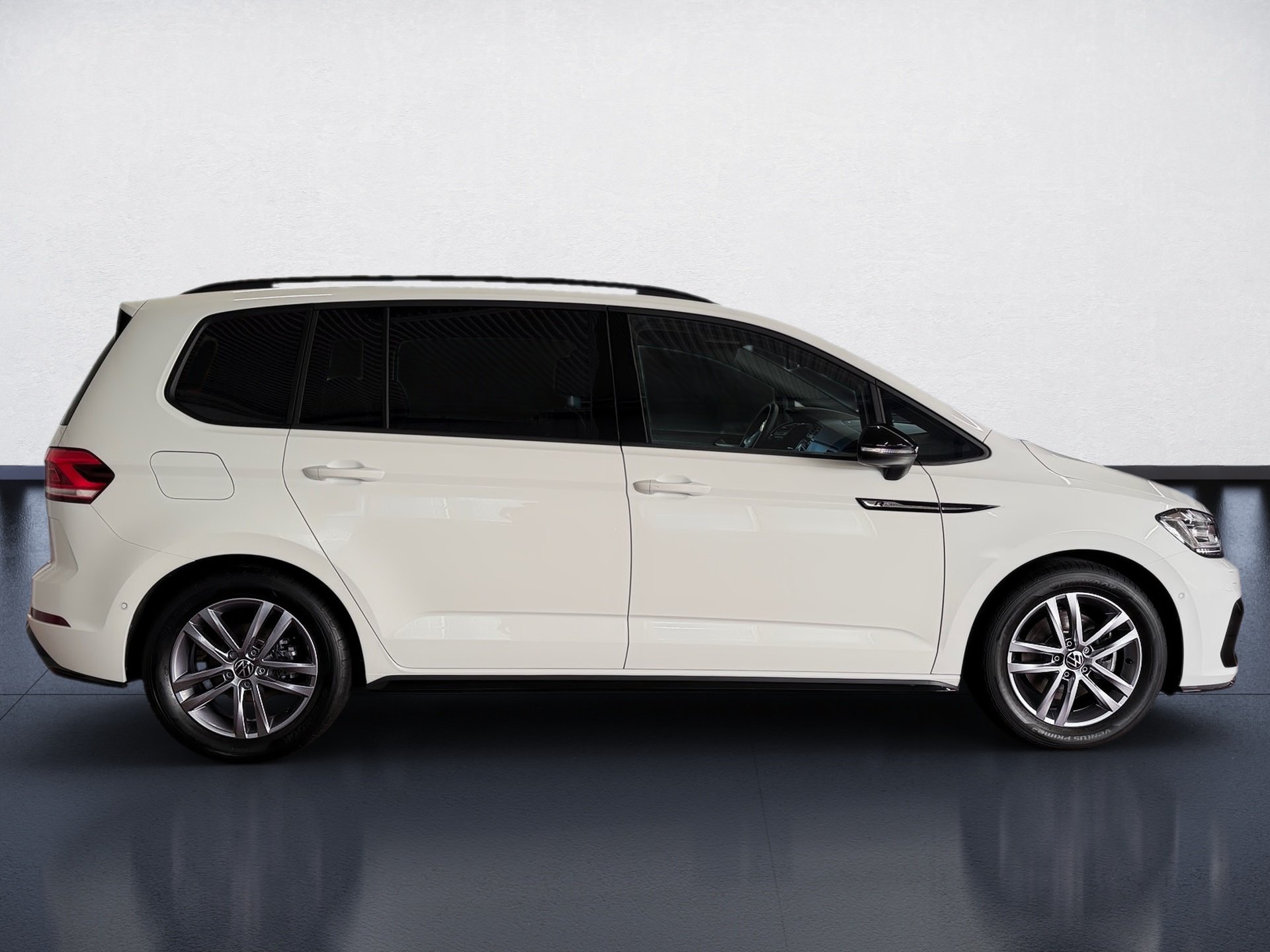 Touran 1.5 TSI R-Line BlackStyle DSG LED Navi ACC