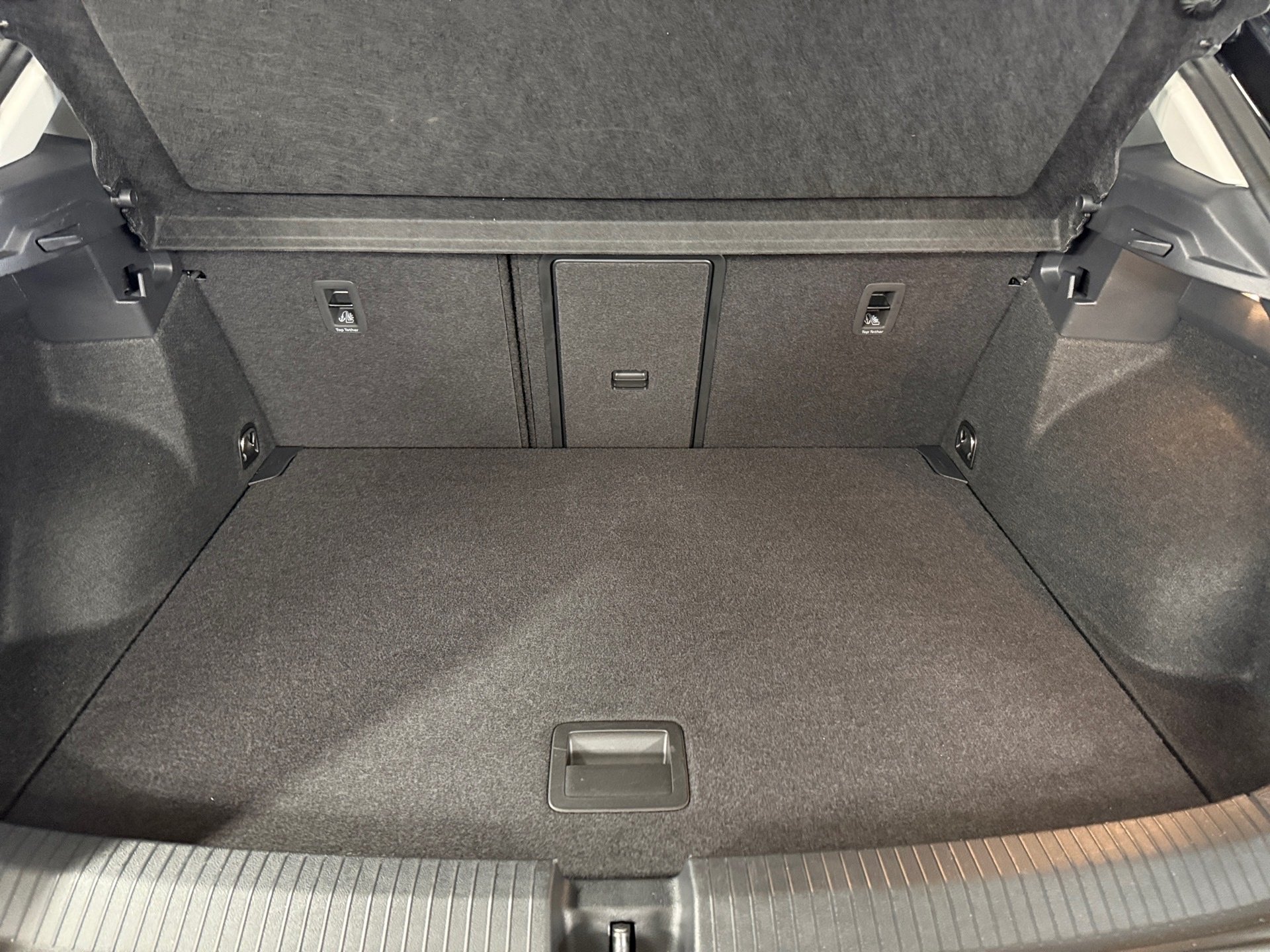 T-Roc 1.5 TSI Life DSG LED AHK App-Connect RFK