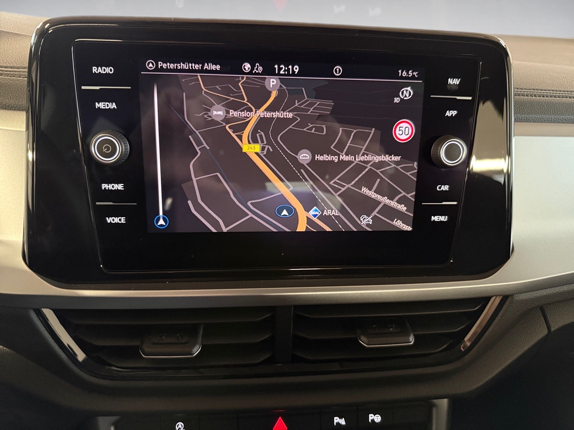 T-Roc 1.5 TSI Life DSG LED AHK App-Connect RFK