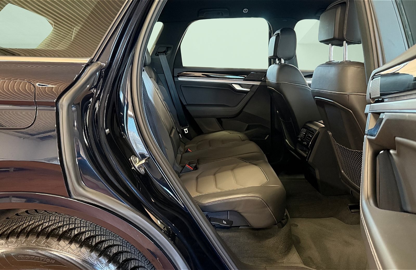 Touareg 3.0 TDI V6 R-Line Tiptronic LED Navi ACC Leder