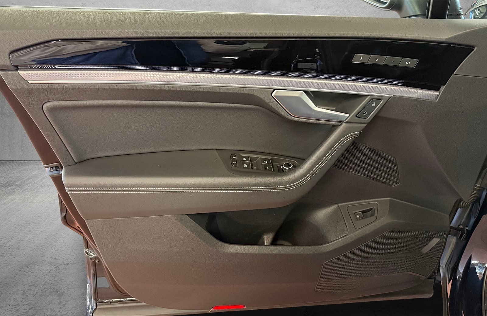 Touareg 3.0 TDI V6 R-Line Tiptronic LED Navi ACC Leder