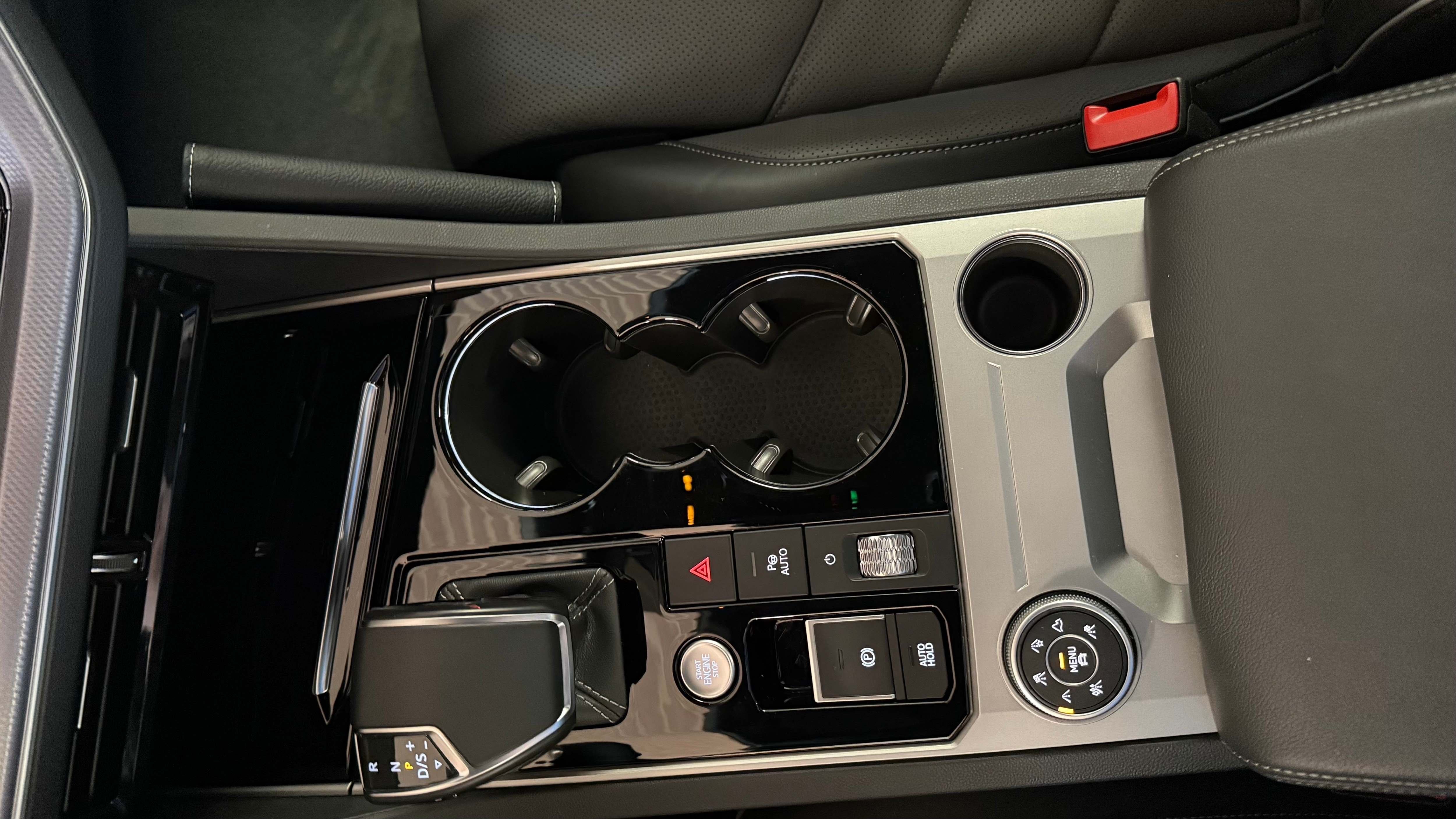 Touareg 3.0 TDI V6 R-Line Tiptronic LED Navi ACC Leder