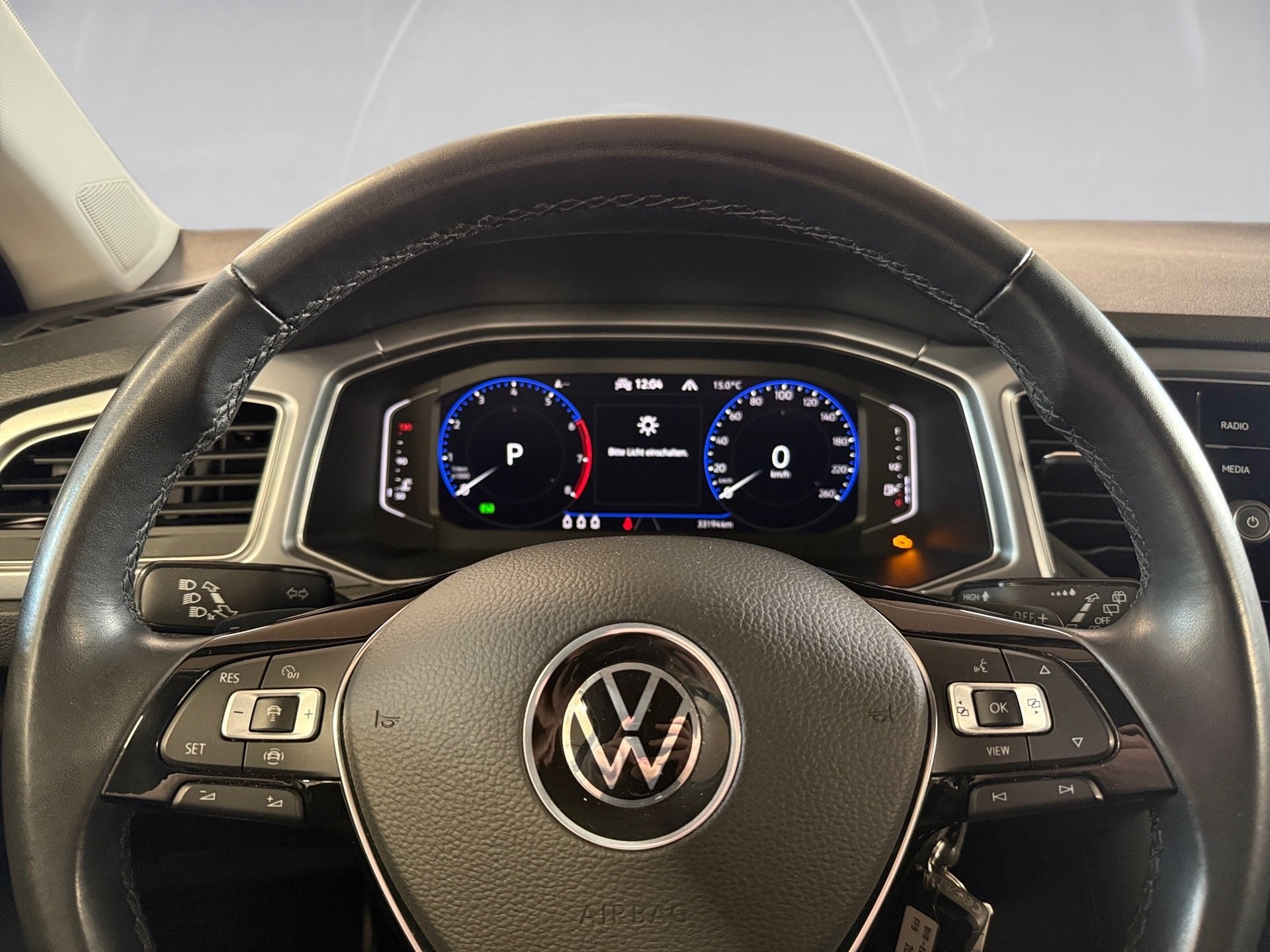 T-Roc 1.5 TSI Active DSG LED Navi ACC RFK ACC LM