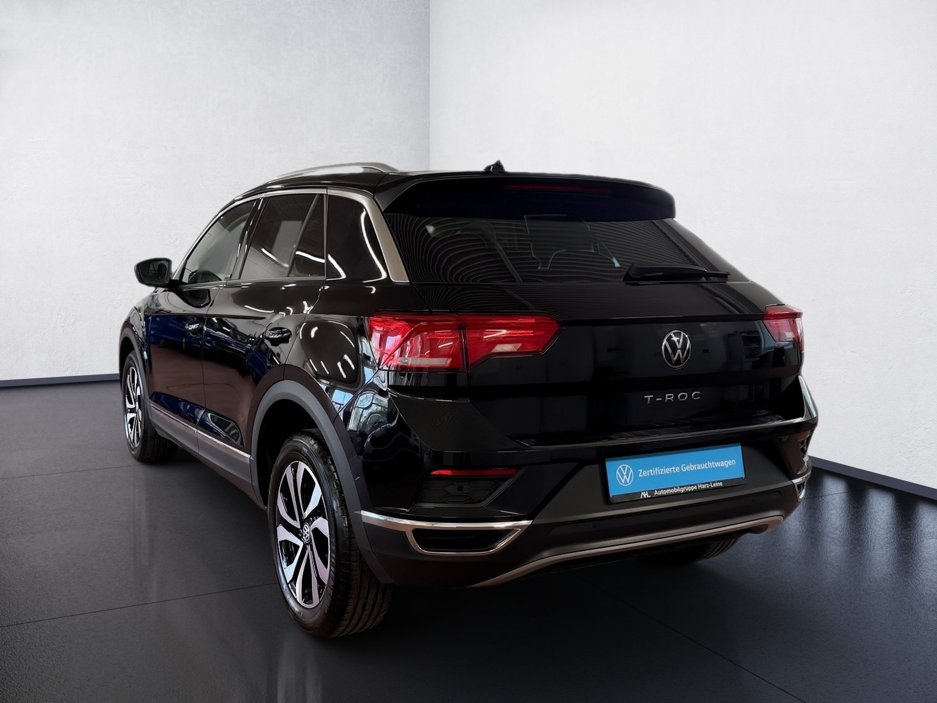 T-Roc 1.5 TSI Active DSG LED Navi ACC RFK ACC LM