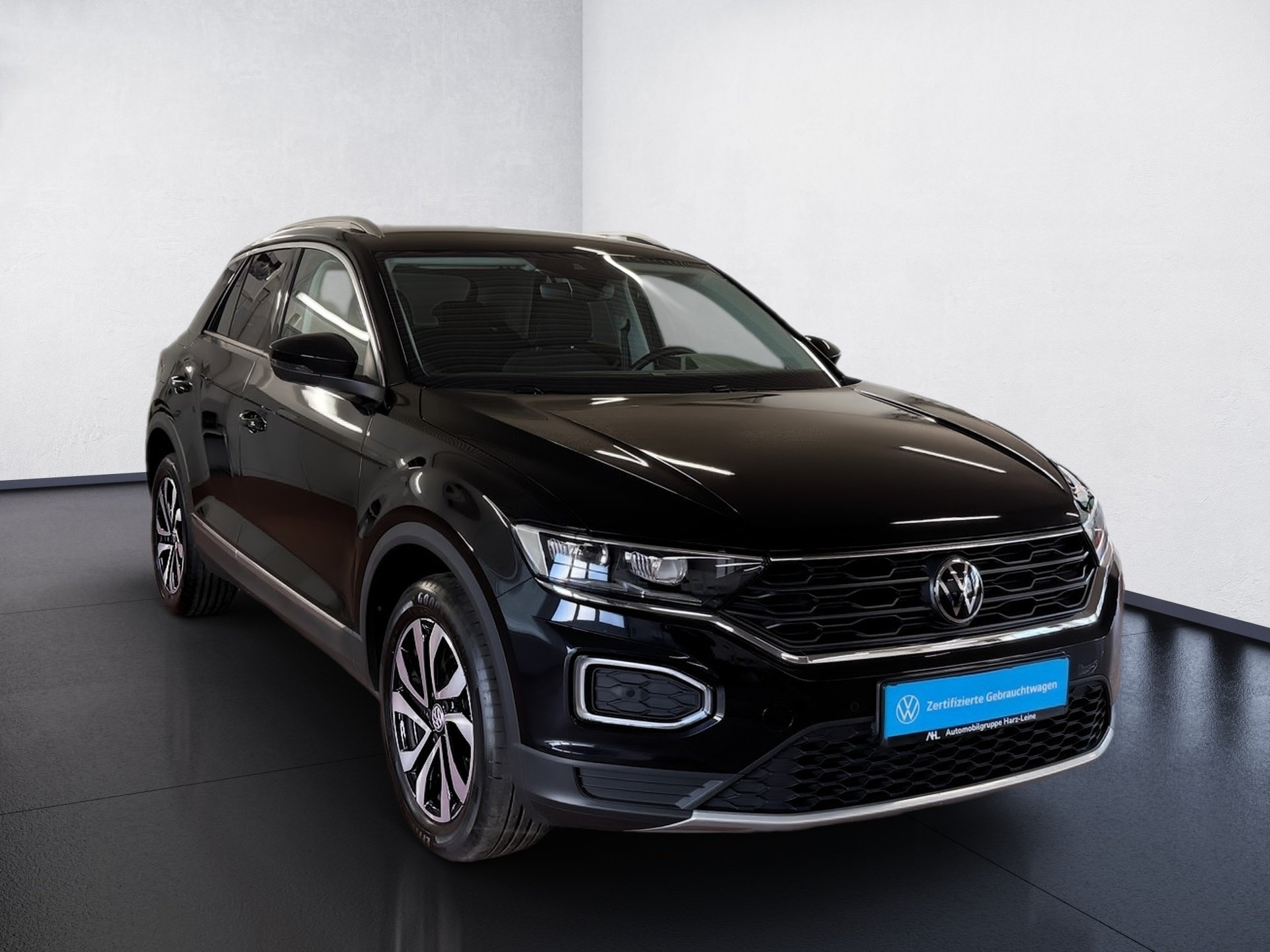 T-Roc 1.5 TSI Active DSG LED Navi ACC RFK ACC LM