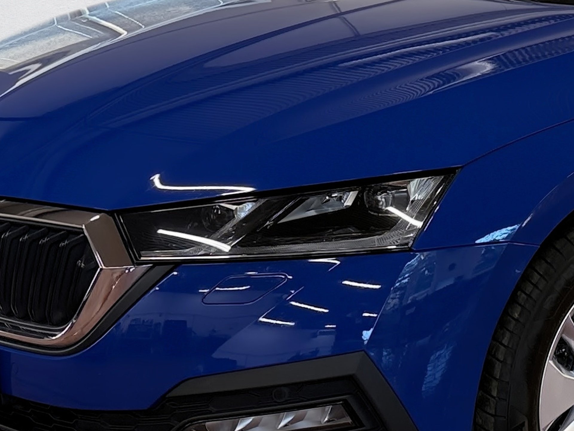 Octavia Combi 2.0 TDI Ambition DSG LED Navi ACC AHK PDC