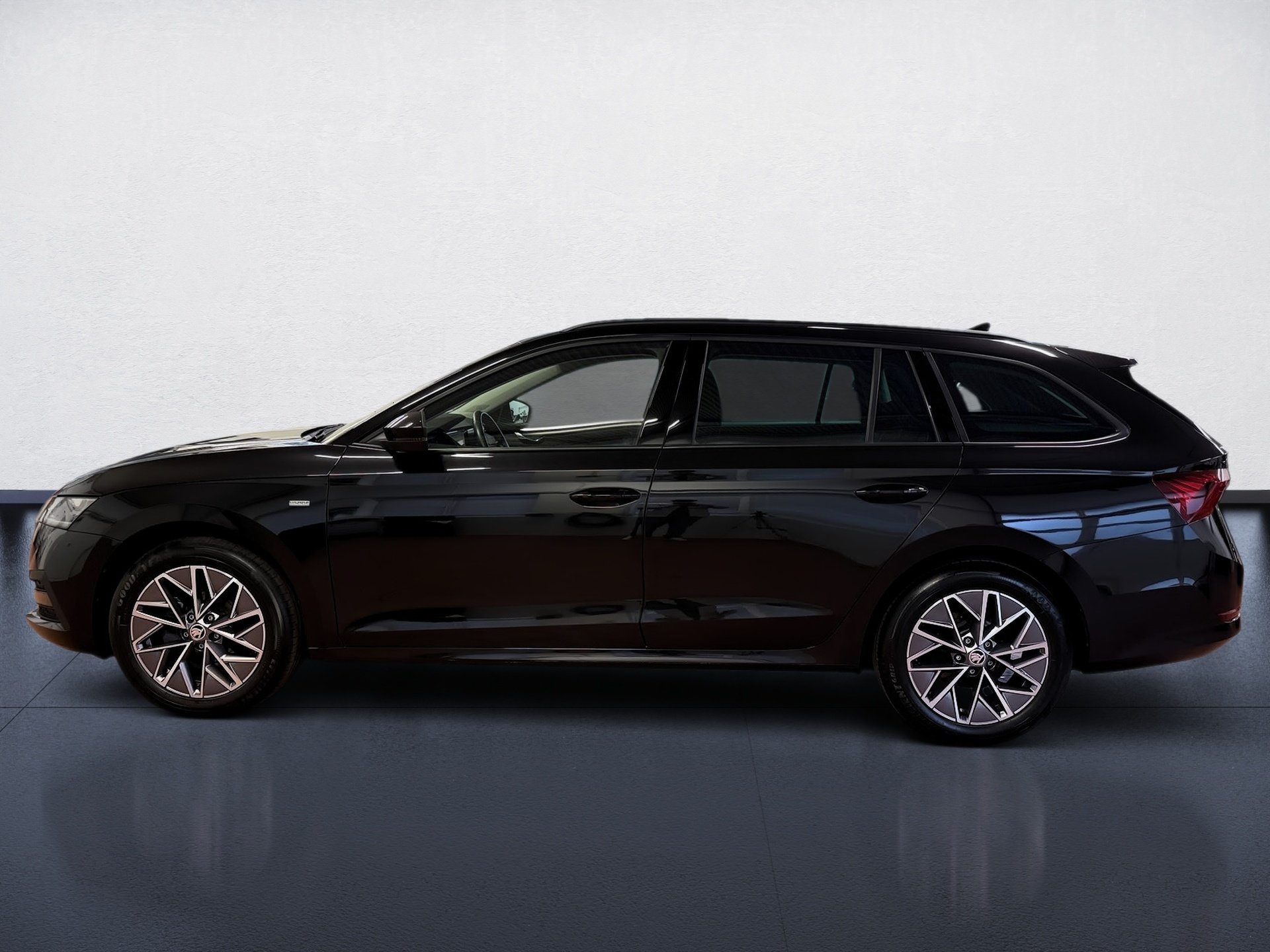 Octavia Combi 2.0 TDI Ambition DSG LED Navi ACC AHK