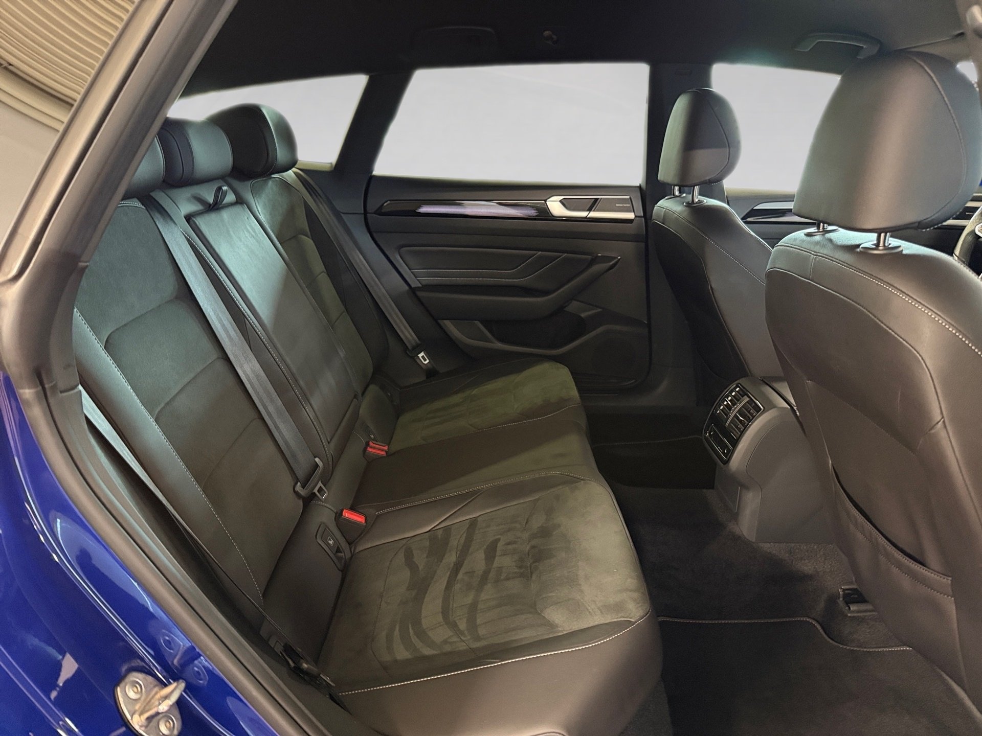 Arteon Shooting Brake R-Line 2.0 TDI R-Line 4M DSG Matrix Navi ACC HuD 360°