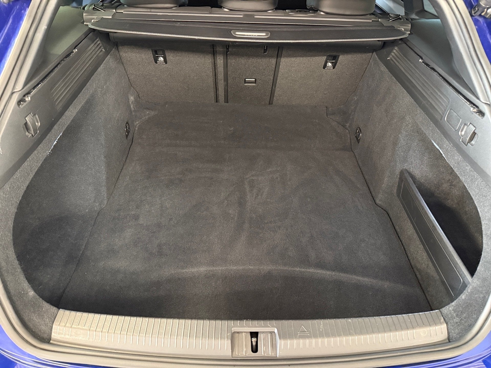 Arteon Shooting Brake R-Line 2.0 TDI R-Line 4M DSG Matrix Navi ACC HuD 360°