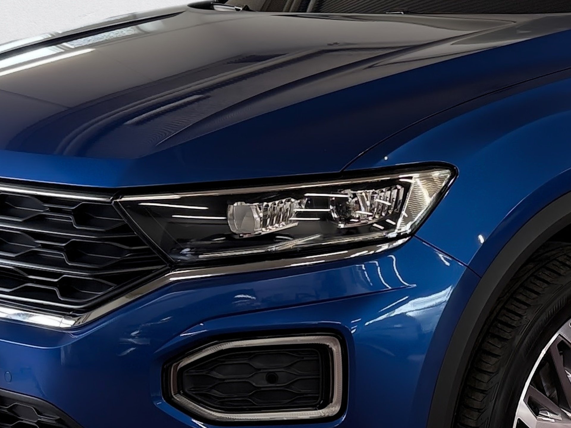 T-Roc 1.5 TSI Active DSG LED Navi ACC RFK ACC LM