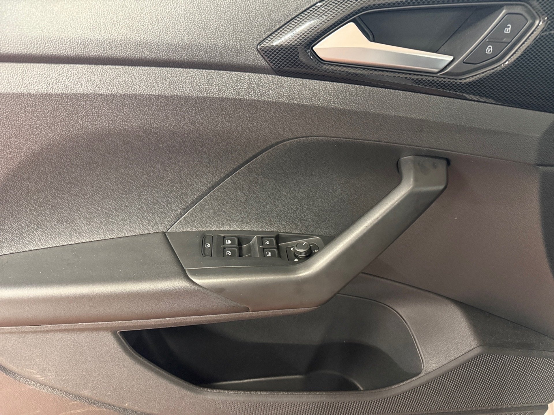 T-Cross 1.0 TSI Life LED Navi ACC Sitzhzg. App-Connect