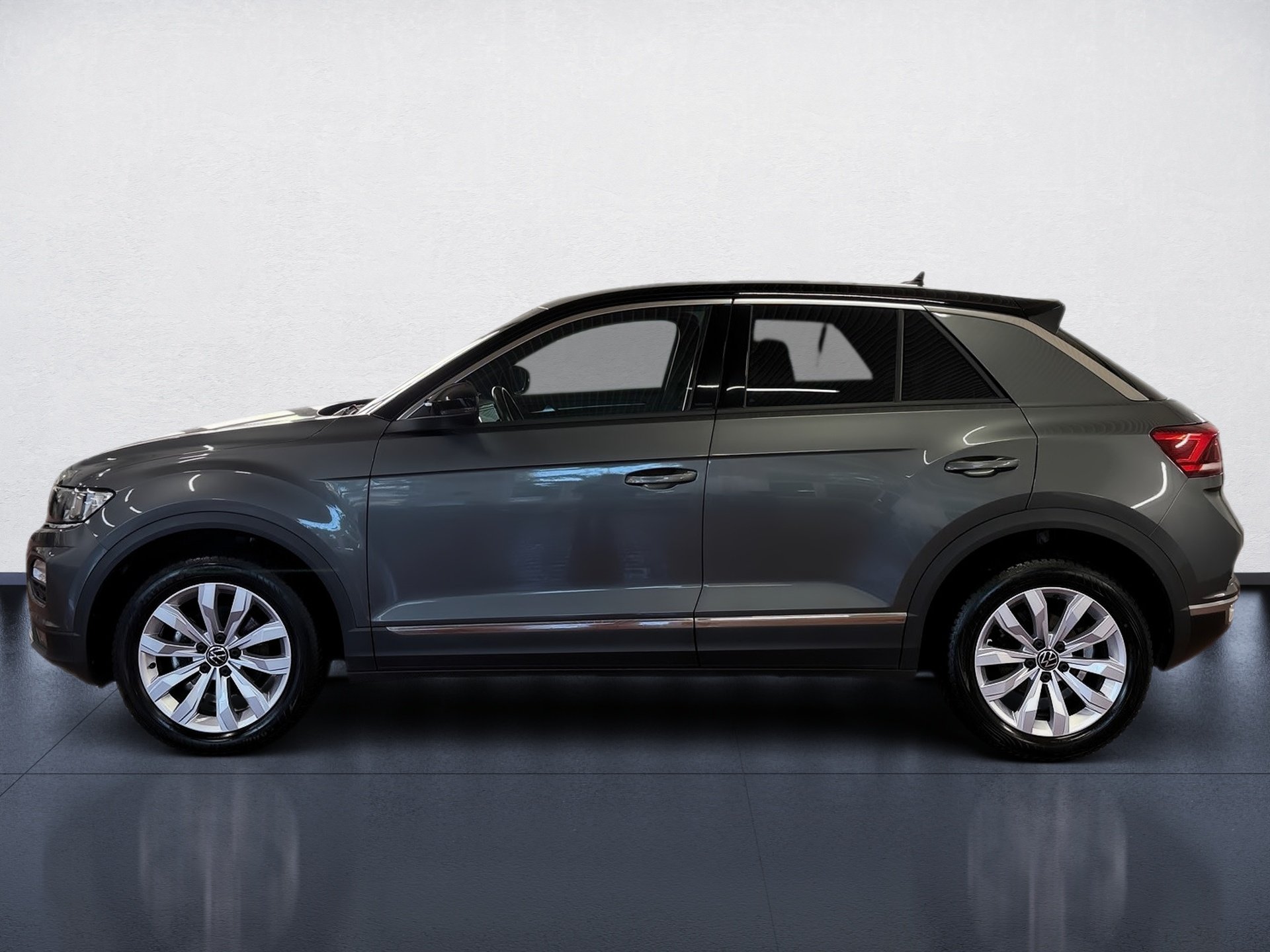 T-Roc 1.5 TSI Sport DSG Navi ACC PDC SHZ 2xKlima