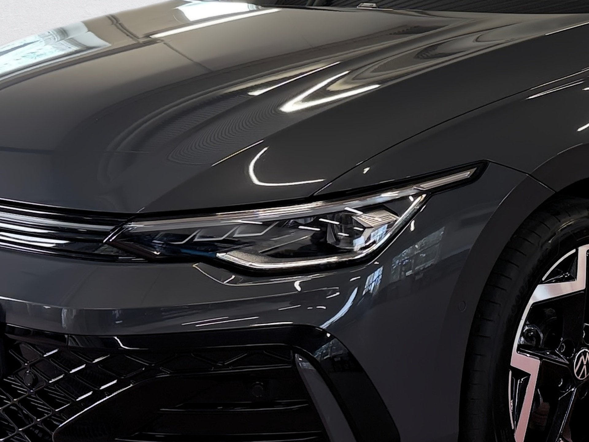 Golf 1.5 eTSI R-Line DSG BlackStyle LED ACC HuD Navi