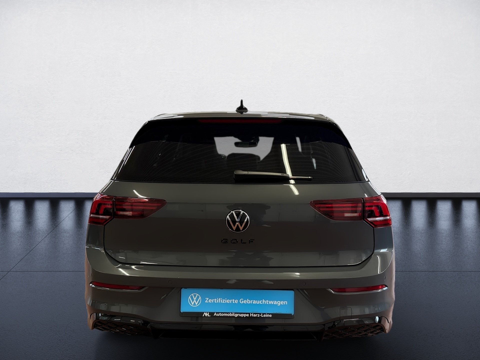 Golf 1.5 eTSI R-Line DSG BlackStyle LED ACC HuD Navi