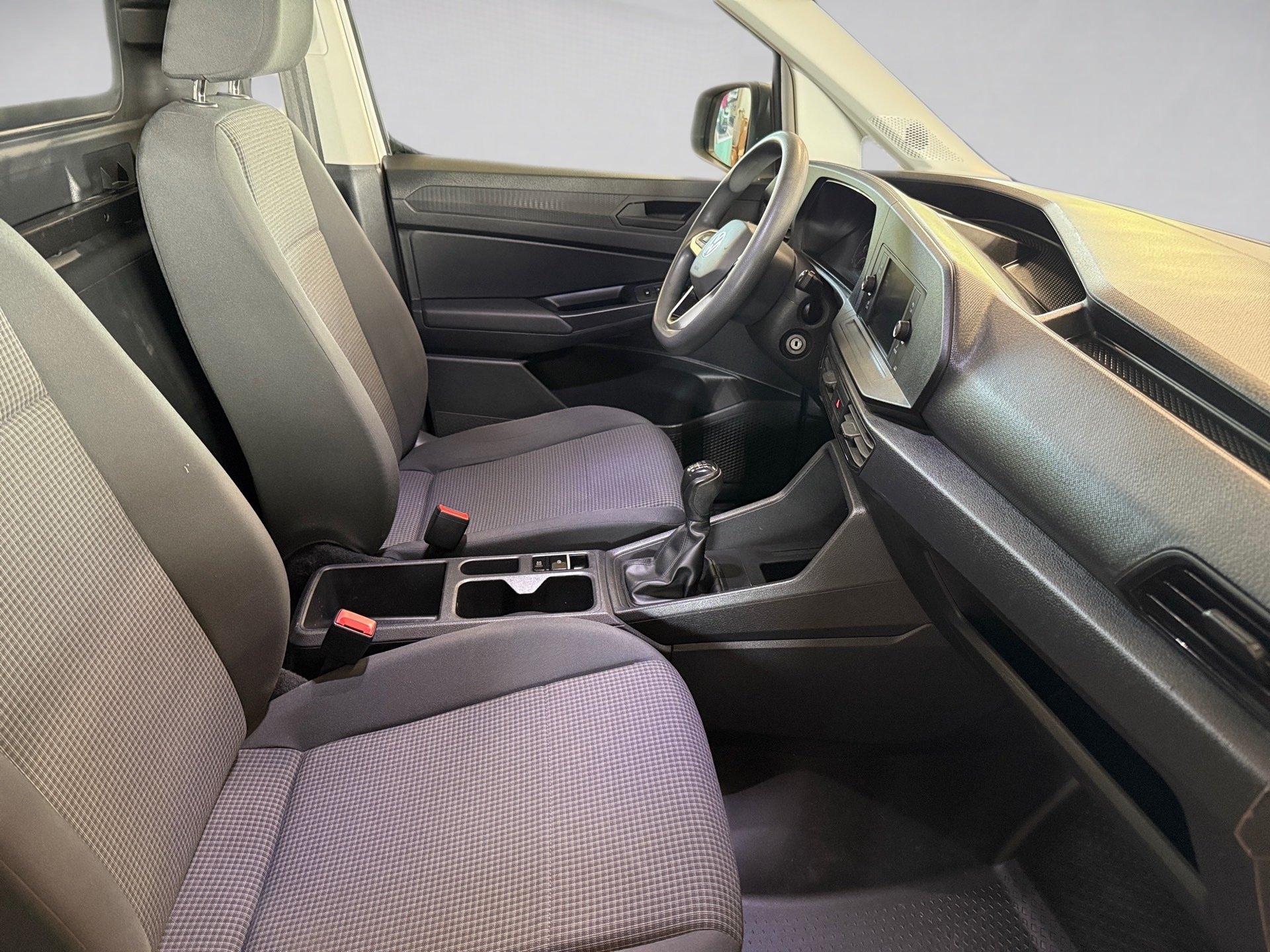 Caddy Cargo 2.0 TDI Klima AHK SHZ Bluetooth AHK