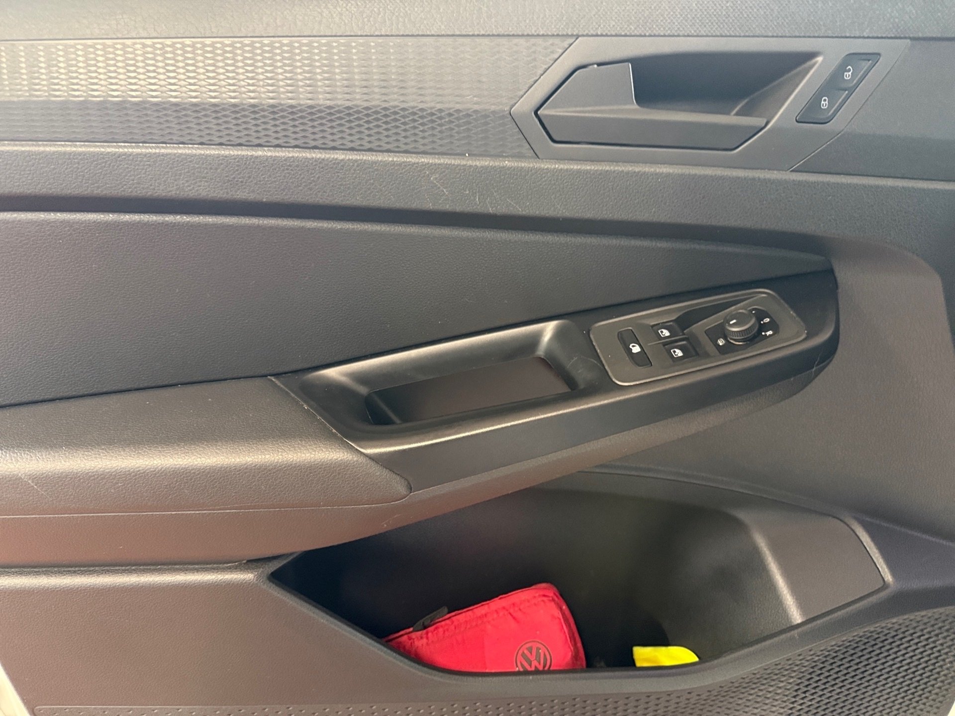 Caddy Cargo 2.0 TDI Klima AHK SHZ Bluetooth AHK