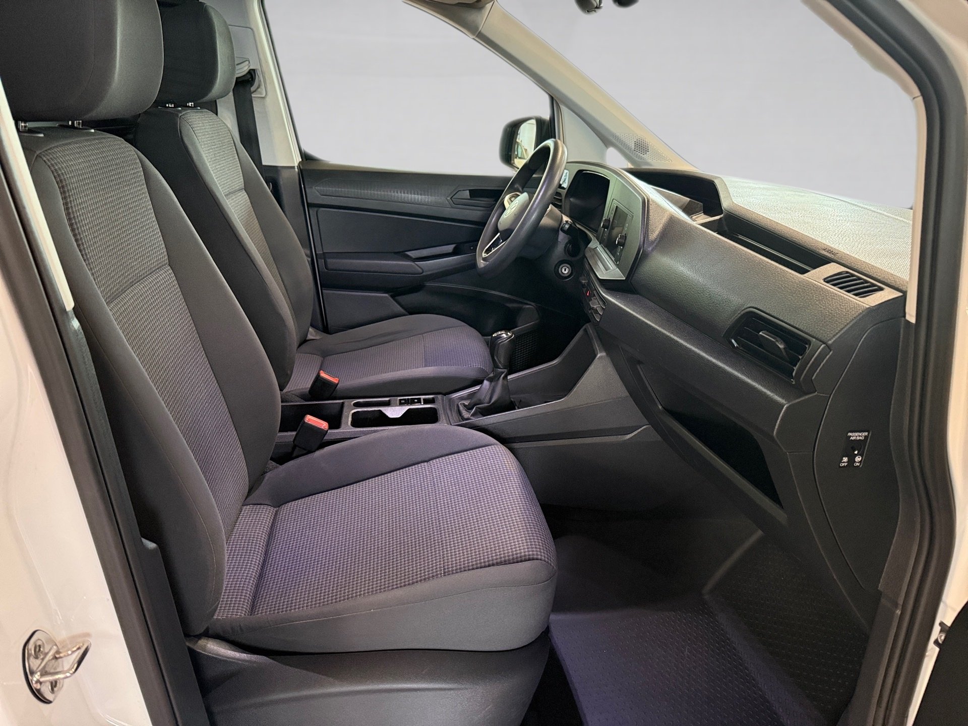 Caddy Cargo 2.0 TDI Klima AHK SHZ Bluetooth AHK
