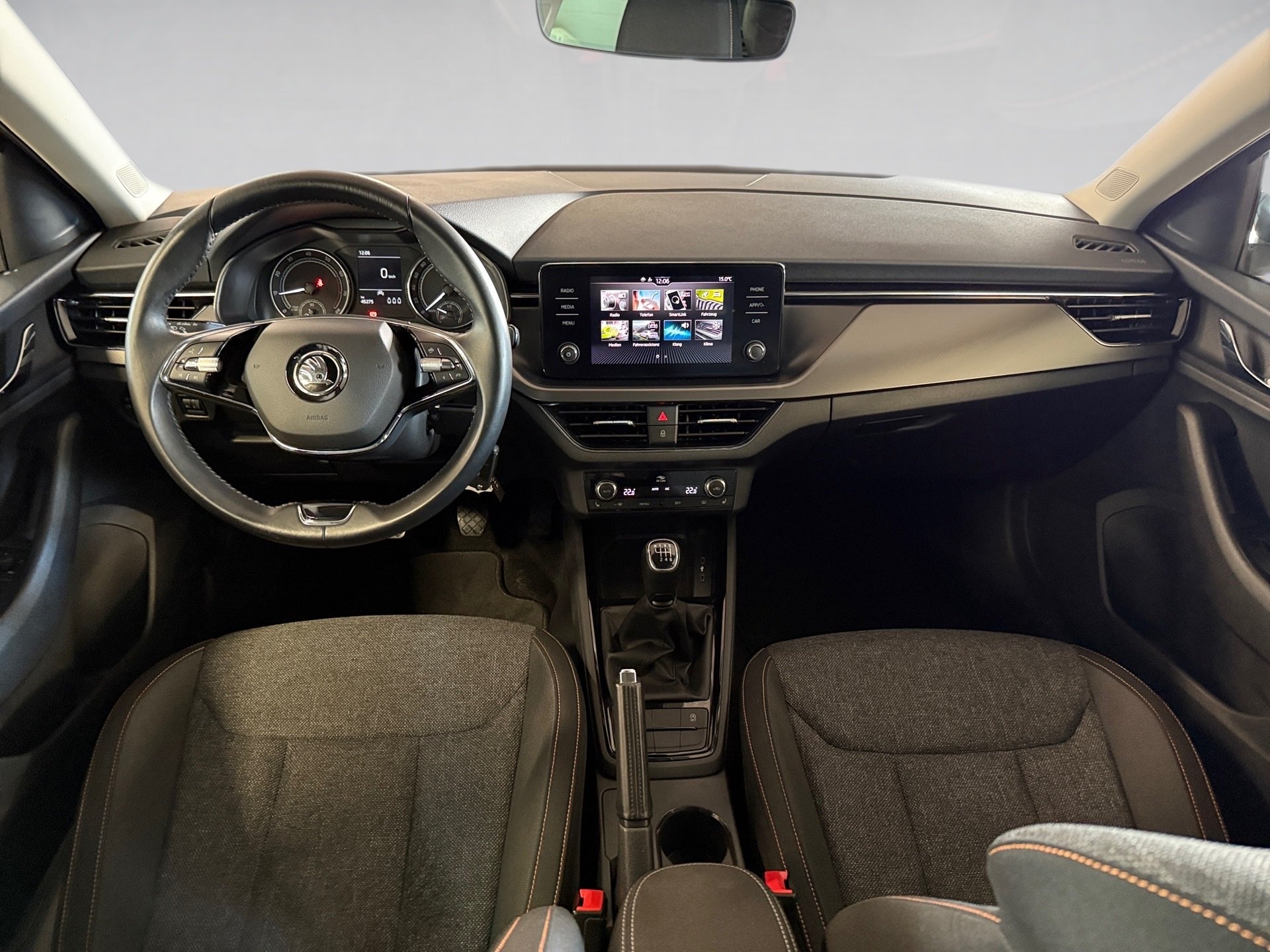 Scala 1.5 TSI Clever LED SmartLink PDC hinten SHZ