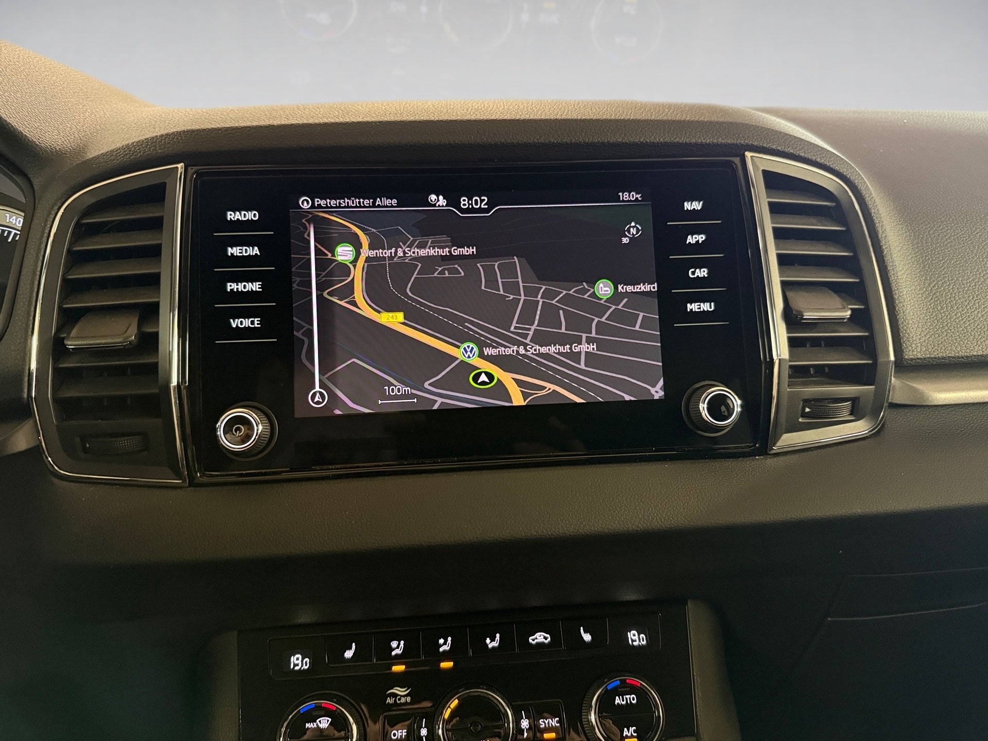 Karoq 2.0 TDI Ambition 4x4 DSG LED Navi ACC AHK