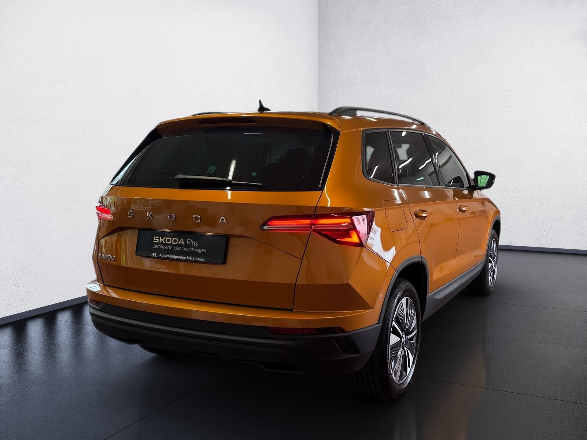 Karoq 1.5 TSI Tour DSG LED ACC AHK SmartLink ACC