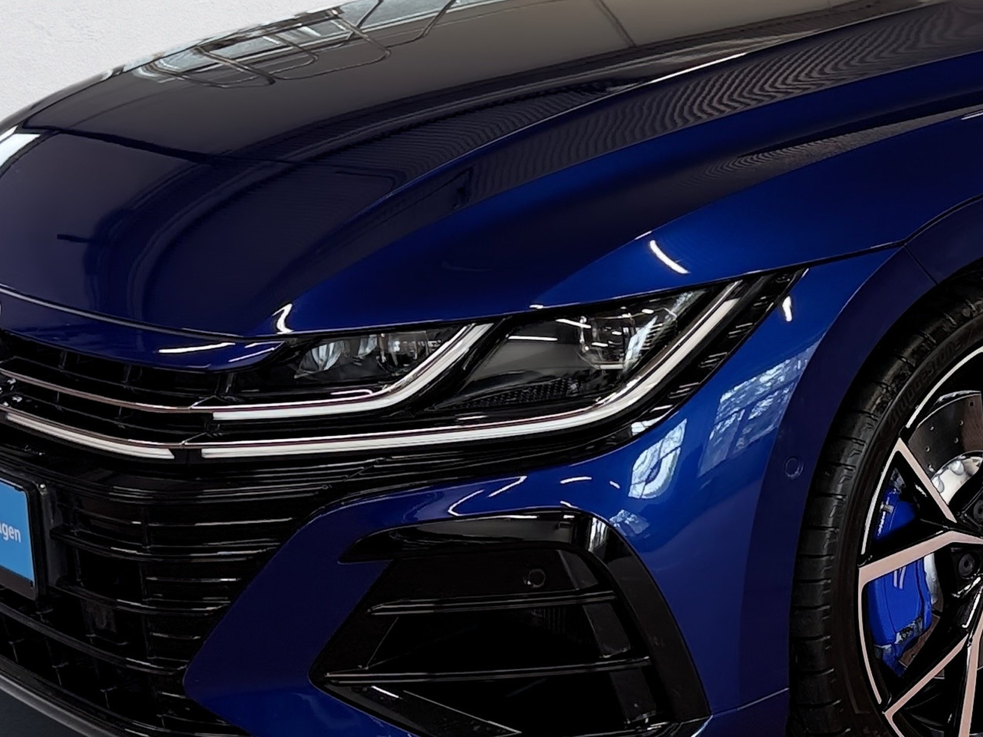 Arteon Shootingbrake R 2.0 TSI 4M DSG Matrix Navi AHK ACC