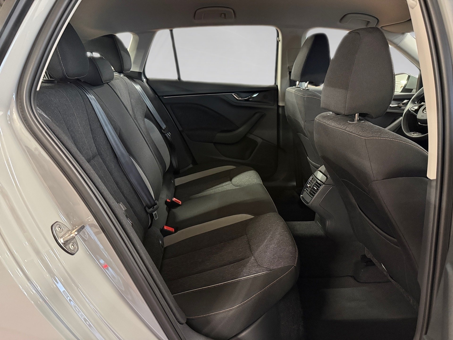 Scala 1.5 TSI Style AHK LED ACC PDC hinten SmartLink