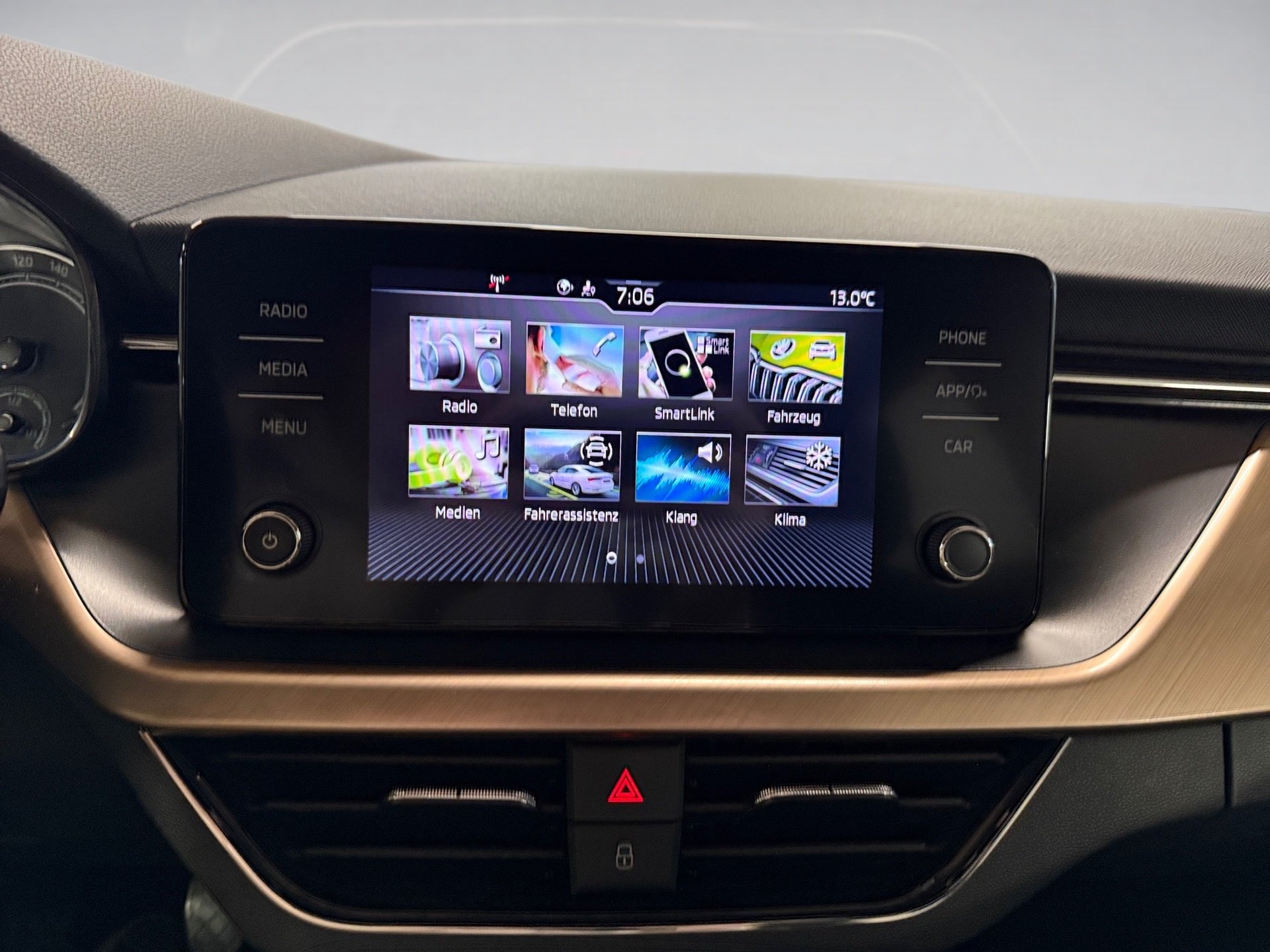 Scala 1.5 TSI Style AHK LED ACC PDC hinten SmartLink