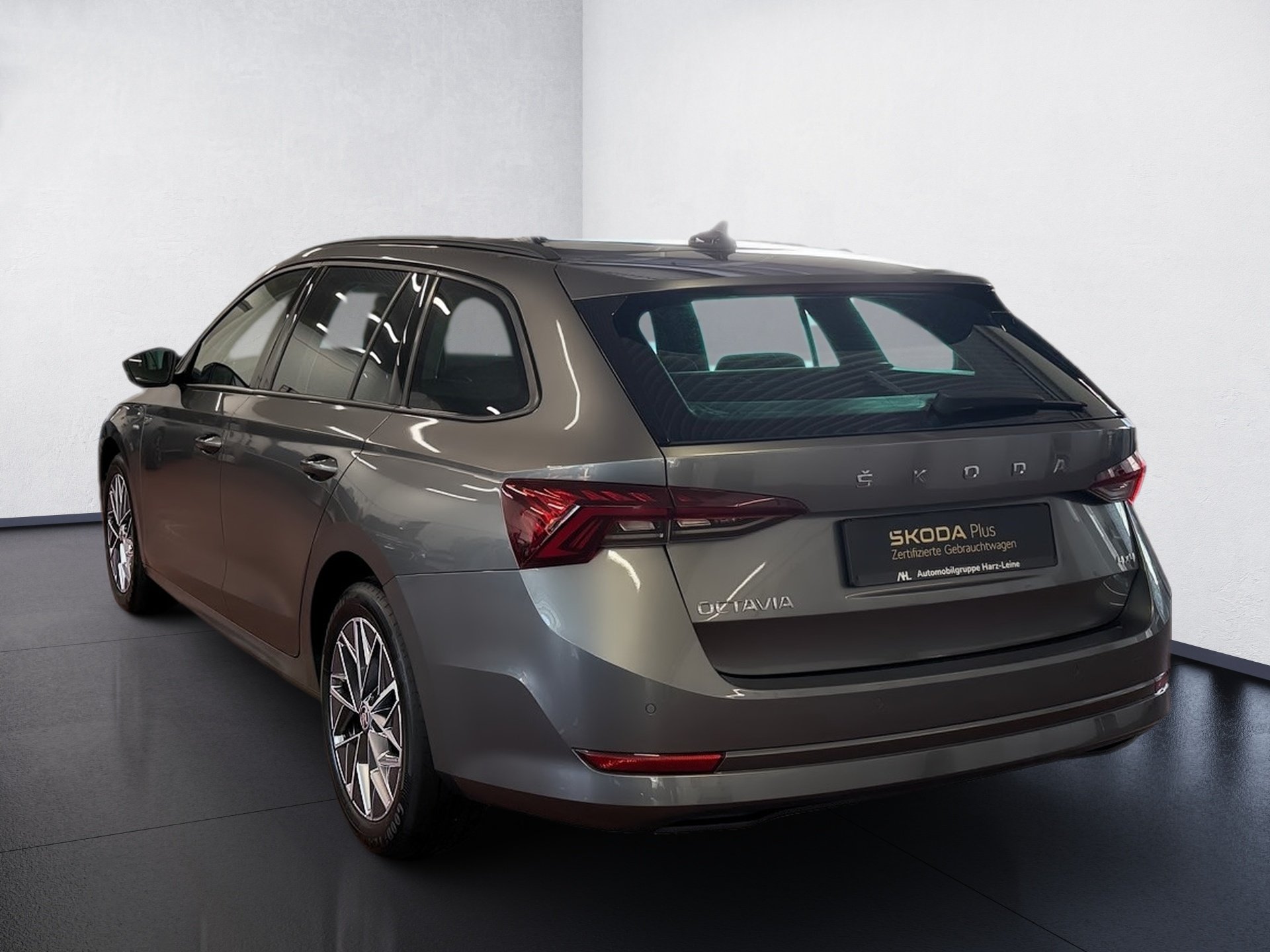 Octavia Combi 2.0 TDI Ambition 4x4 DSG LED Navi PDC