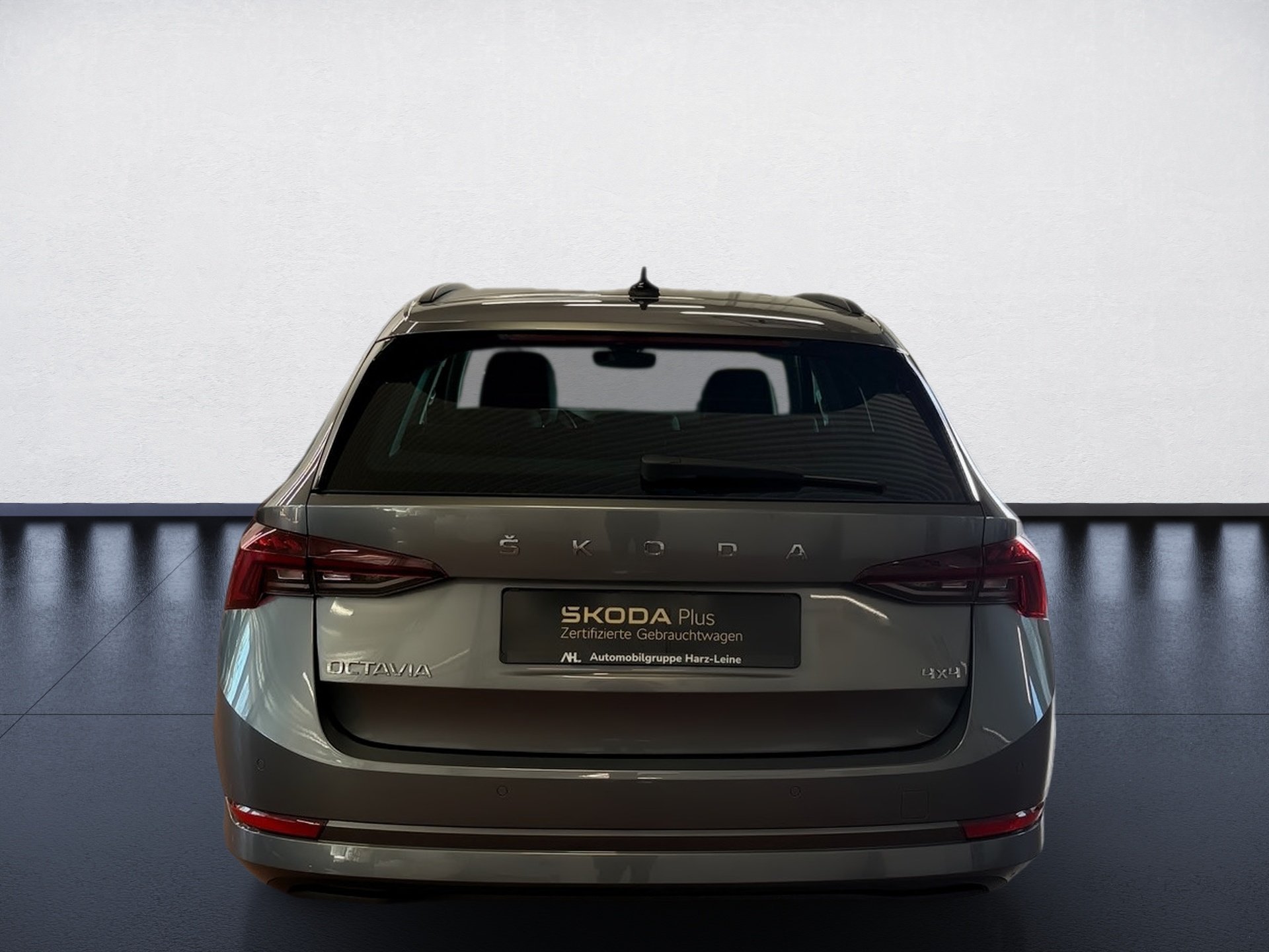 Octavia Combi 2.0 TDI Ambition 4x4 DSG LED Navi PDC