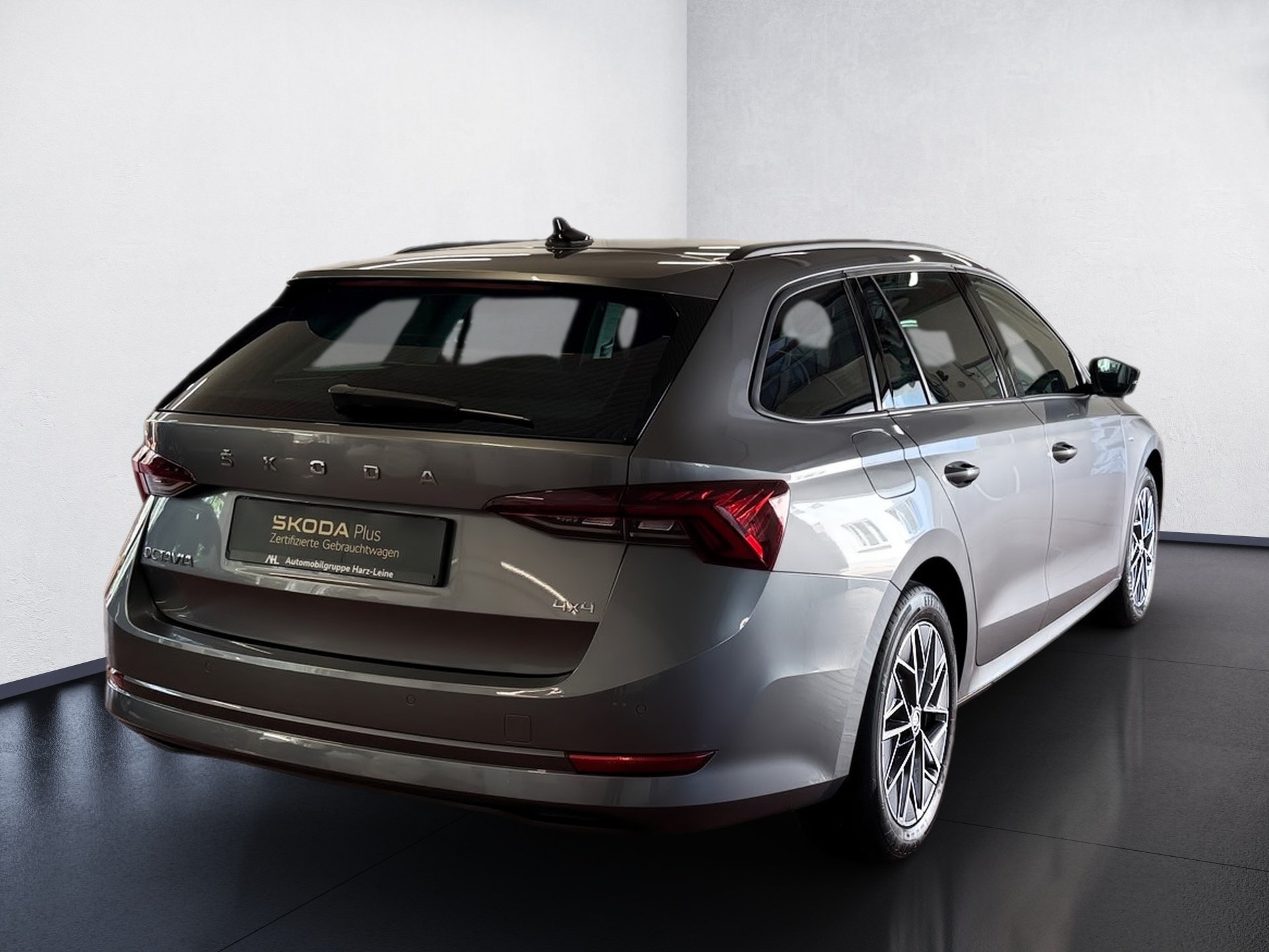 Octavia Combi 2.0 TDI Ambition 4x4 DSG LED Navi PDC
