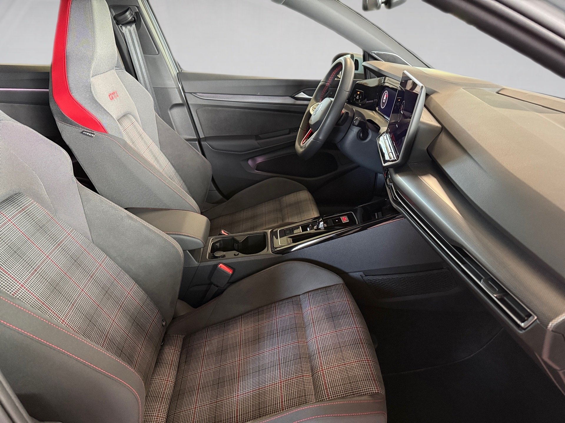 Golf GTI 2.0 TSI DSG Matrix Navi ACC HuD AHK ACC