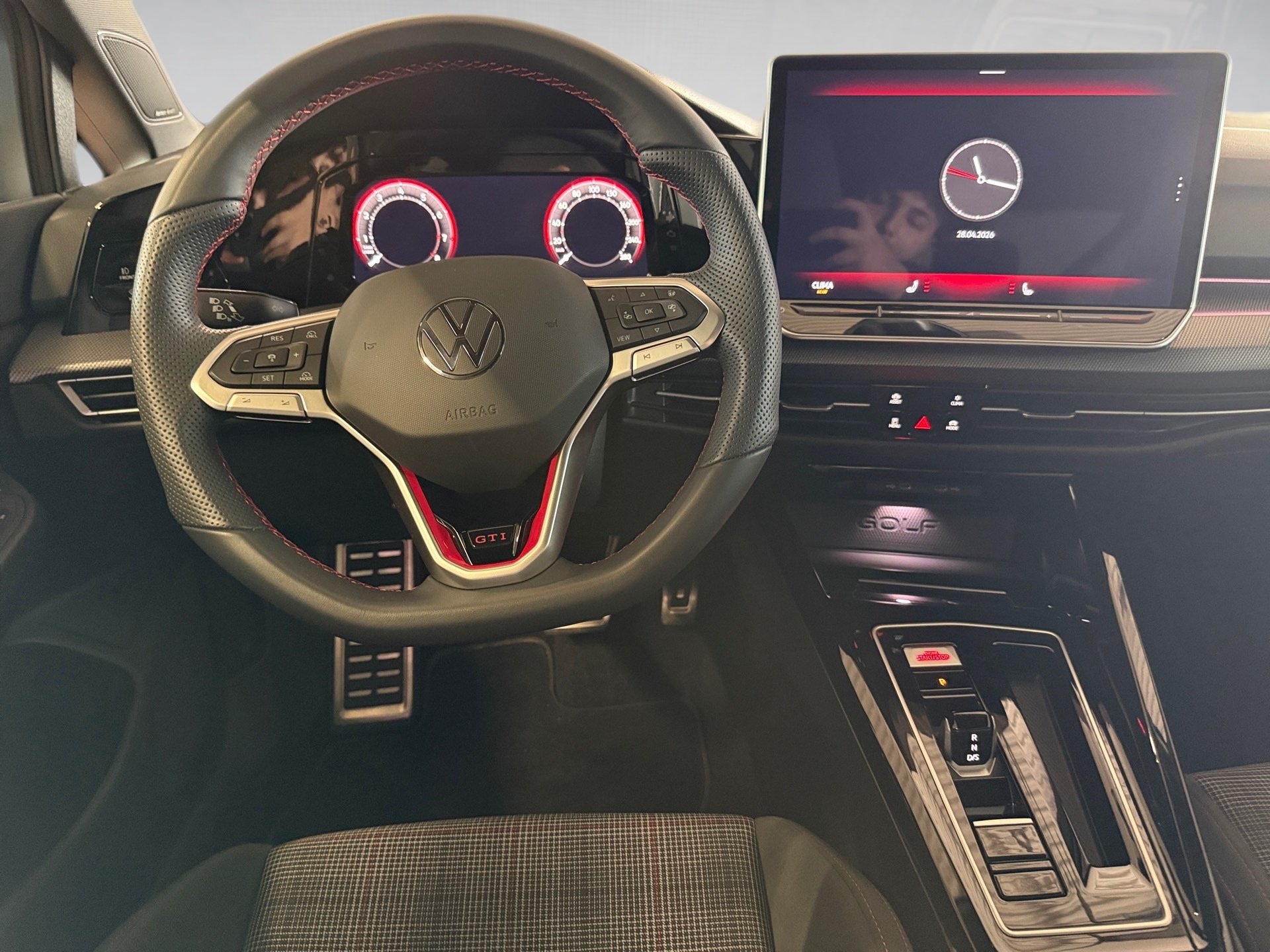 Golf GTI 2.0 TSI DSG Matrix Navi ACC HuD AHK ACC