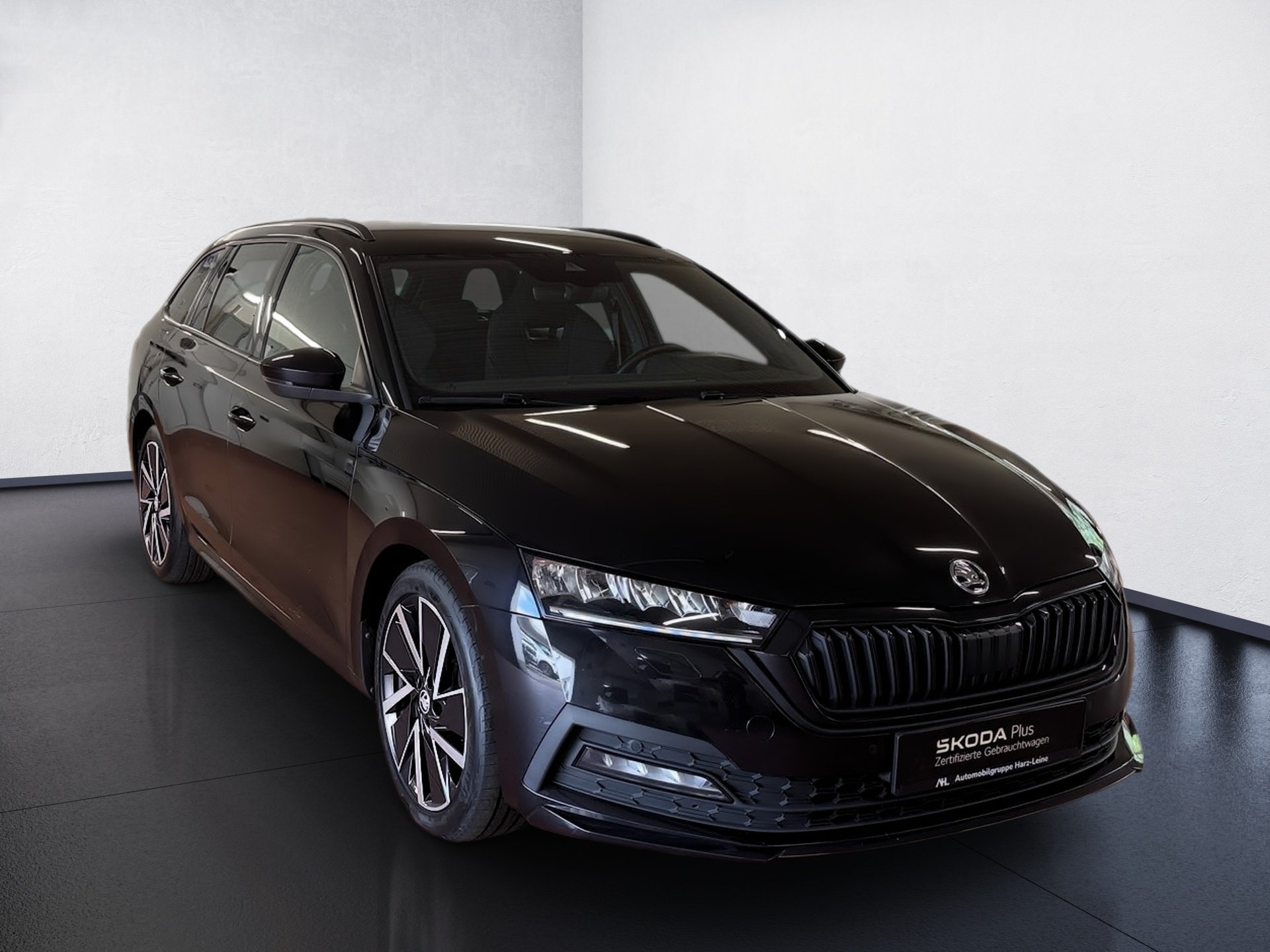 Octavia Combi 2.0 TDI Sportline DSG Navi HuD ACC LED SmartLink