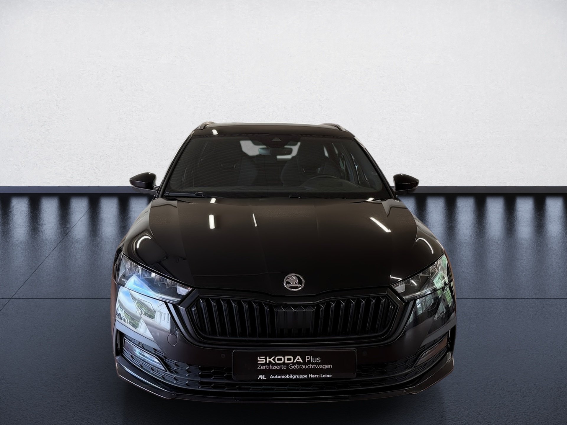 Octavia Combi 2.0 TDI Sportline DSG Navi HuD ACC LED SmartLink