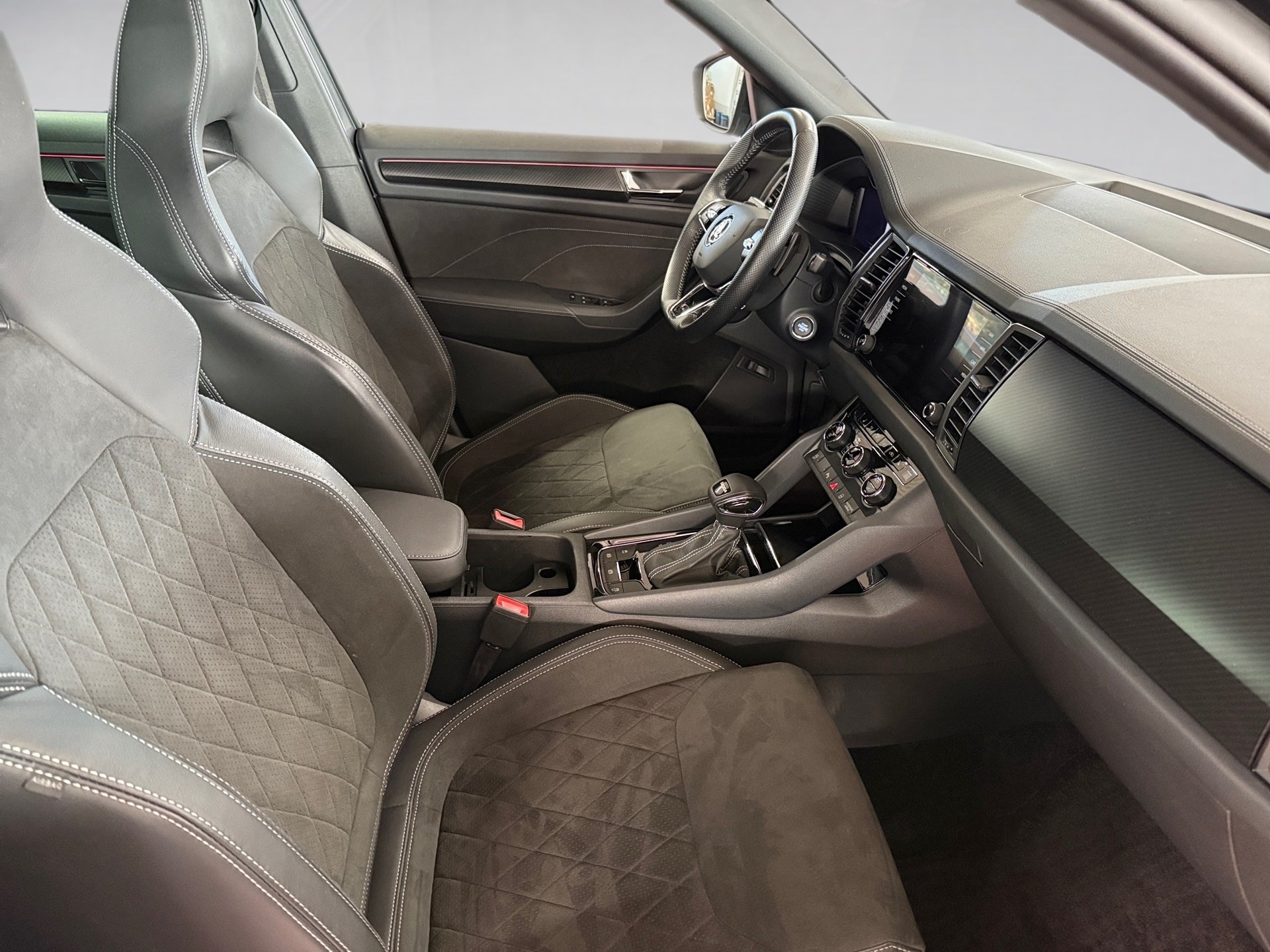 Kodiaq 2.0 TDI Sportline DSG Matrix Navi ACC RFK