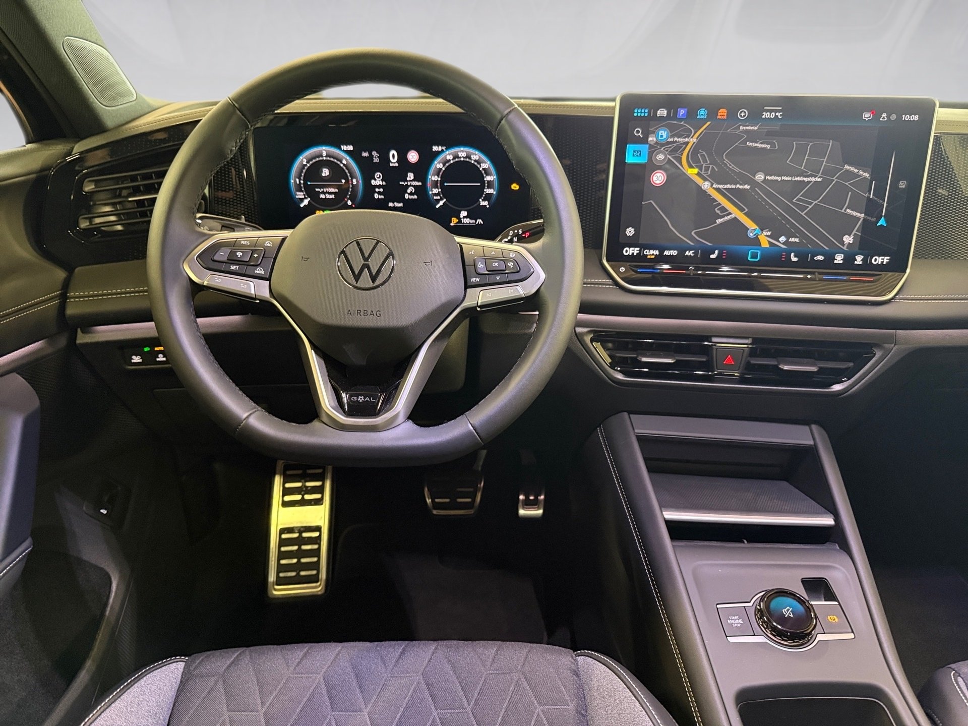 Tiguan 2.0 TDI Goal DSG HD-Matrix HuD AHK ACC Navi AreaView