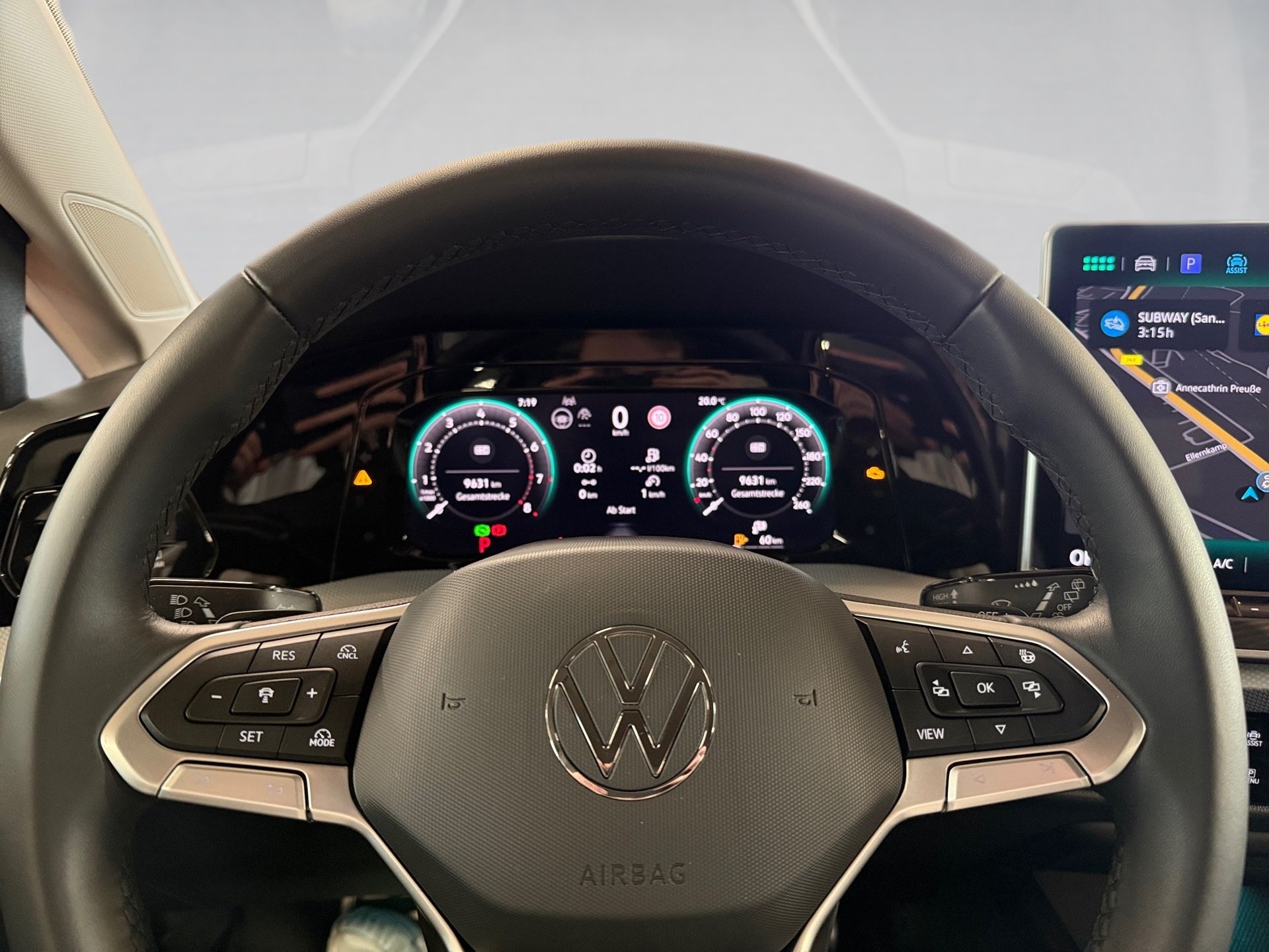 Golf 1.5 eTSI Goal DSG Matrix AHK Navi ACC RFK