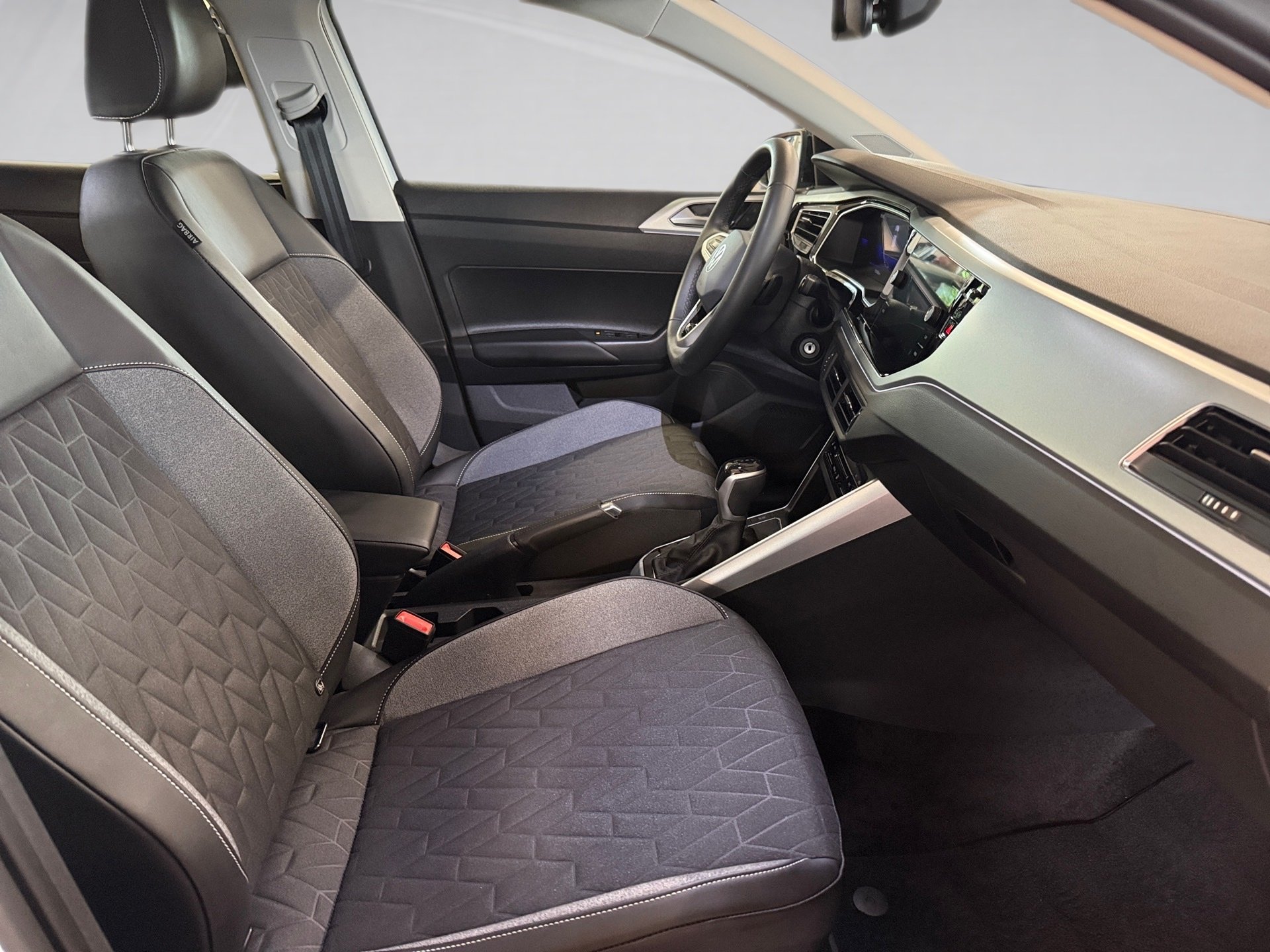 Polo 1.0 TSI GOAL DSG Navi LED ACC RFK App-Connect
