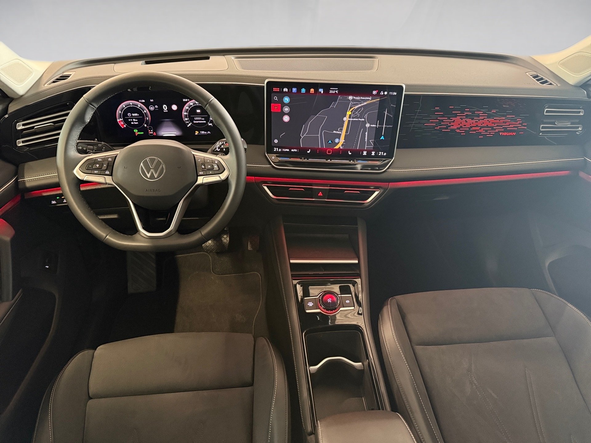 Tiguan 1.5e TSI Elegance DSG HD-Matrix AHK HuD Navi ACC