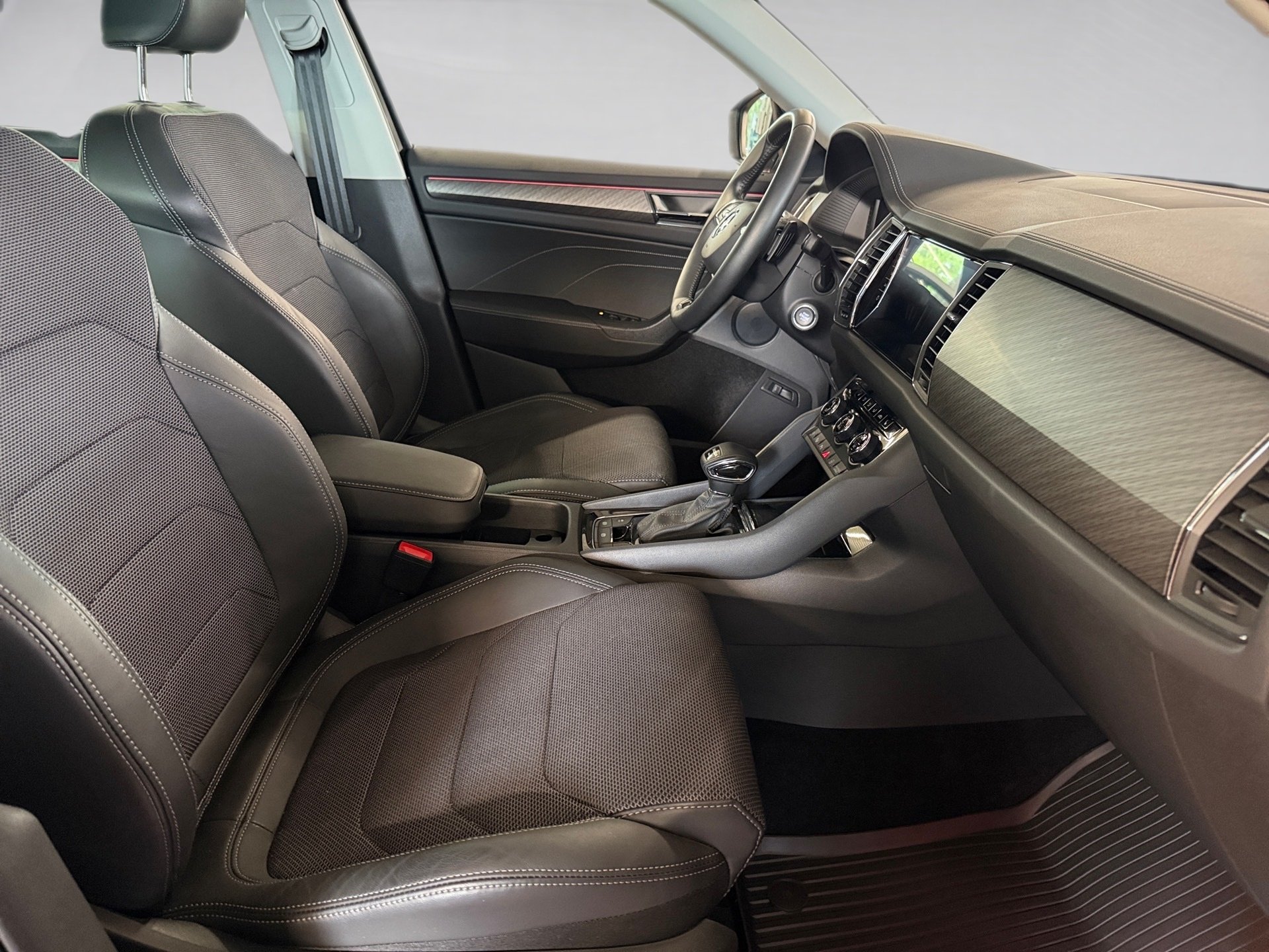 Kodiaq 2.0 TDI Style 4x4 DSG Matrix Navi AHK Pano