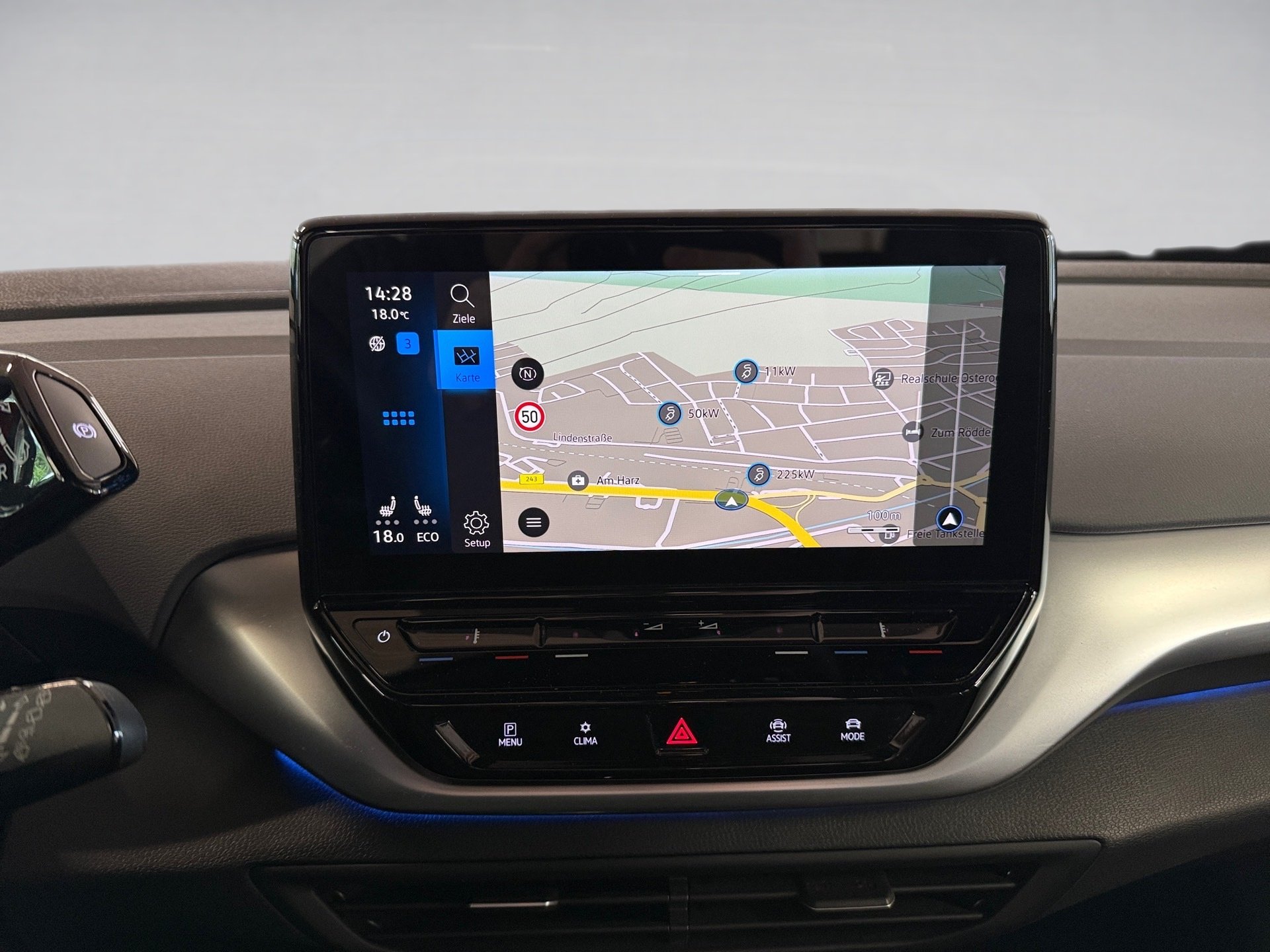 ID.4 Pro Performance AHK Navi ACC RFK Wärmepumpe