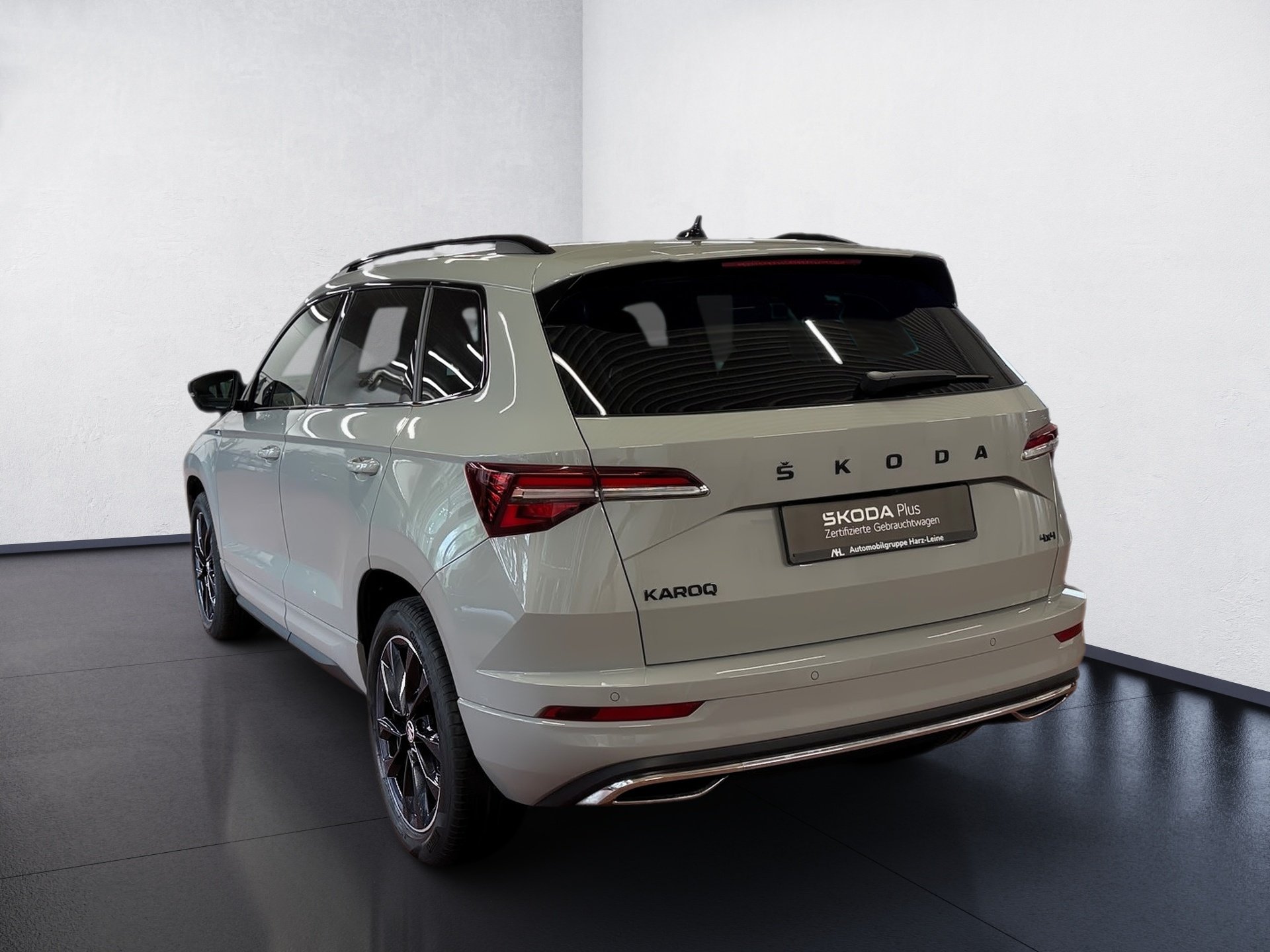 Karoq 2.0 TDI Sportline 4x4 DSG Matrix Navi ACC AHK RFK