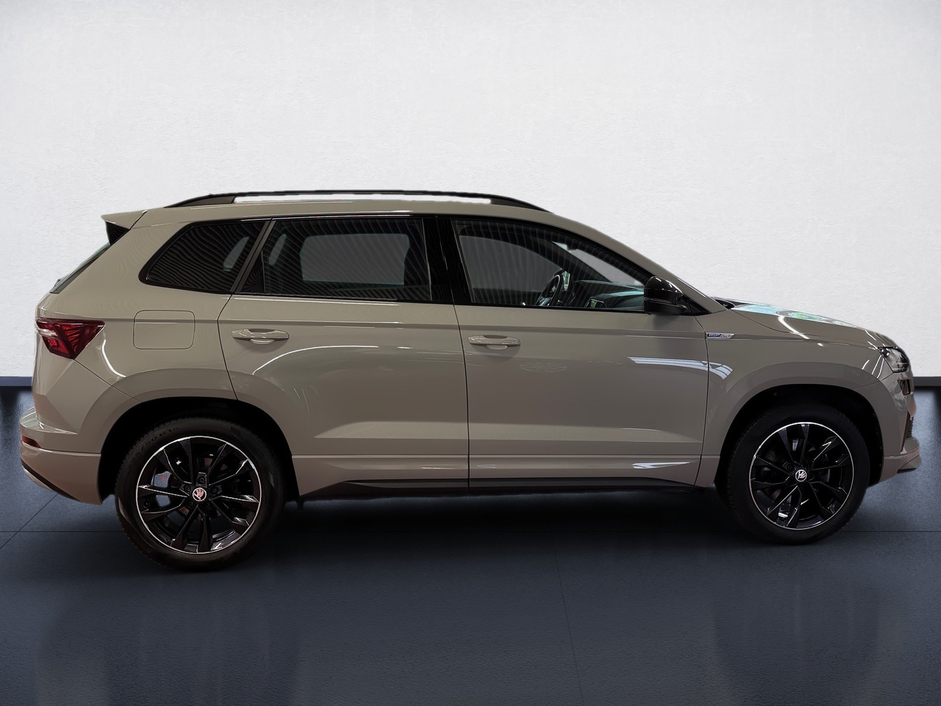 Karoq 2.0 TDI Sportline 4x4 DSG Matrix Navi ACC AHK RFK