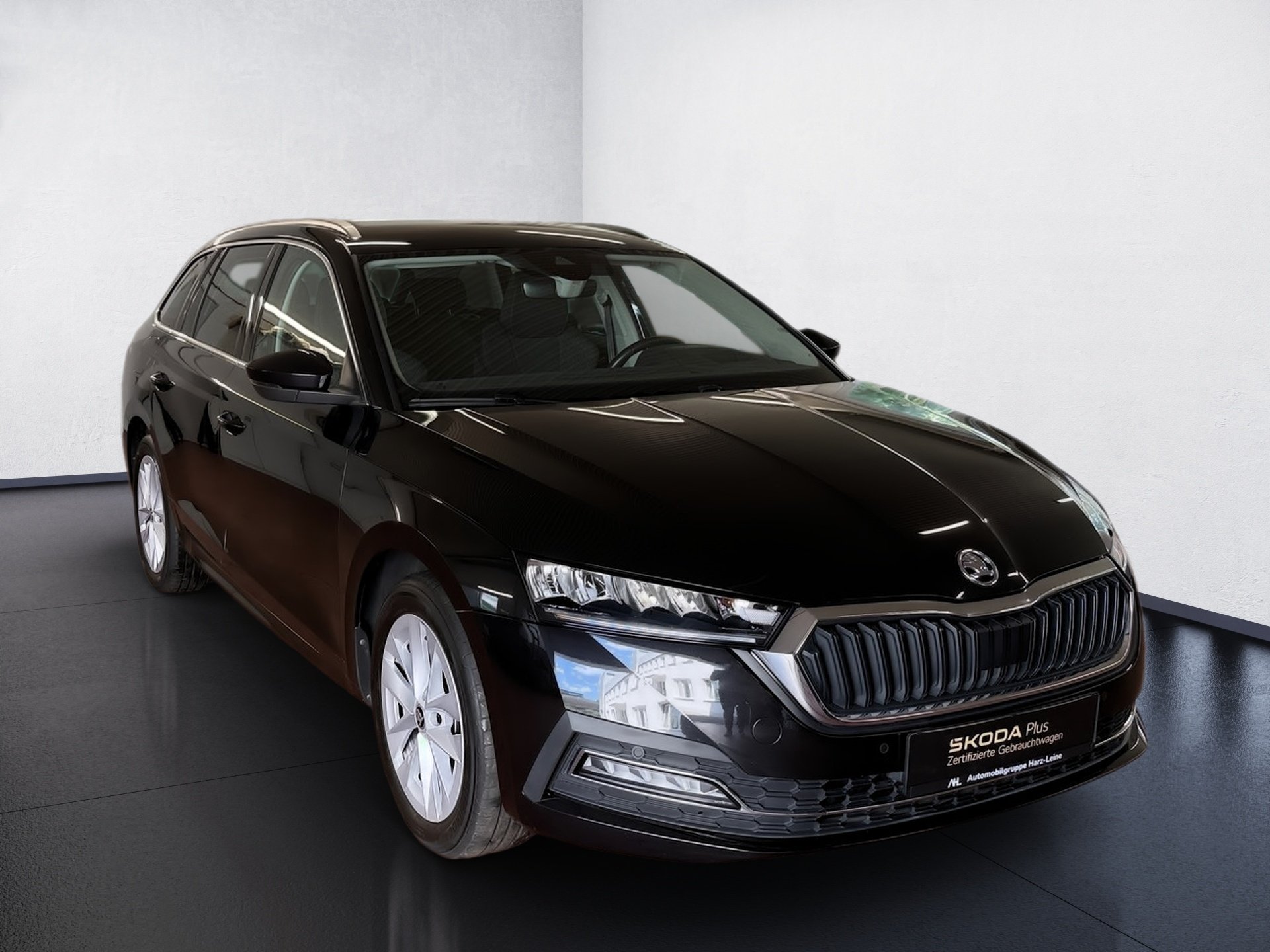Octavia Combi 2.0 TDI Style DSG LED Navi ACC HuD